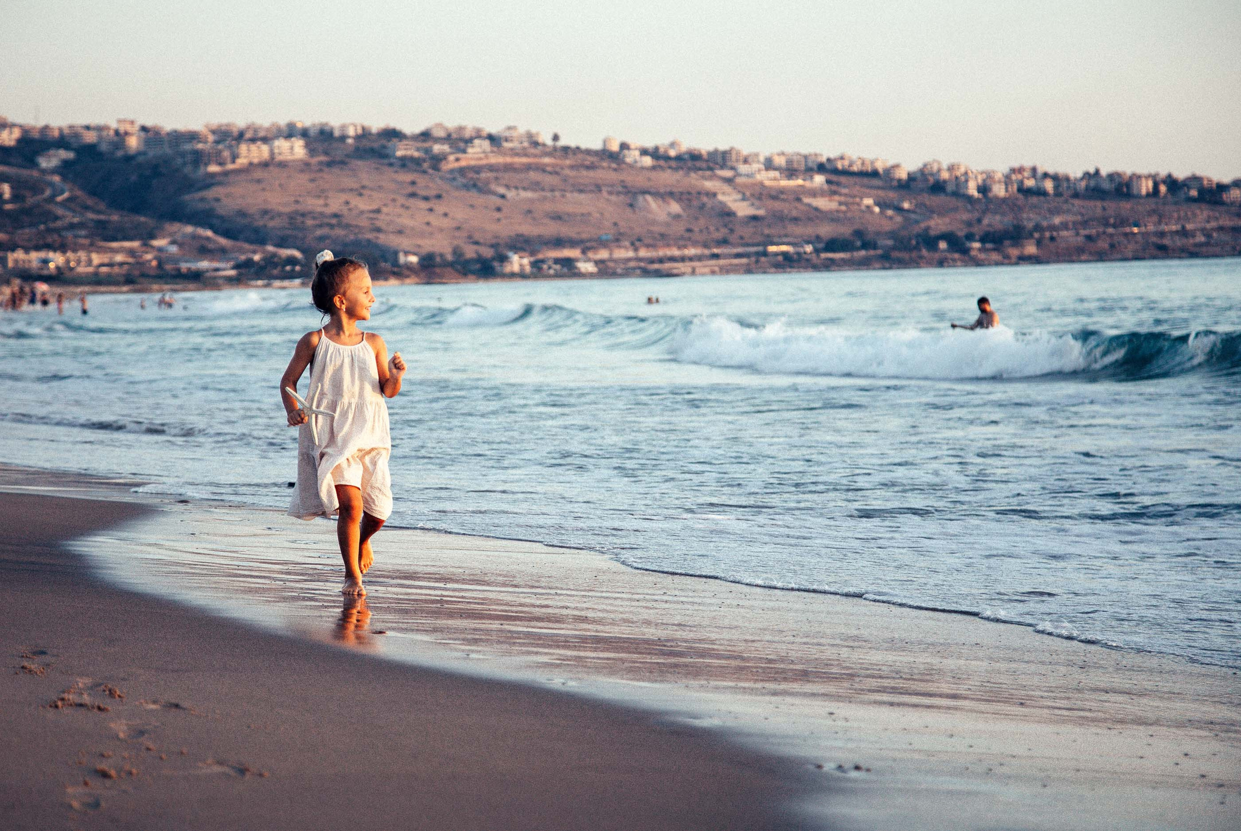 Николь на море. Семейный и детский фотограф в Санкт-Петербург. Natalia Fadel