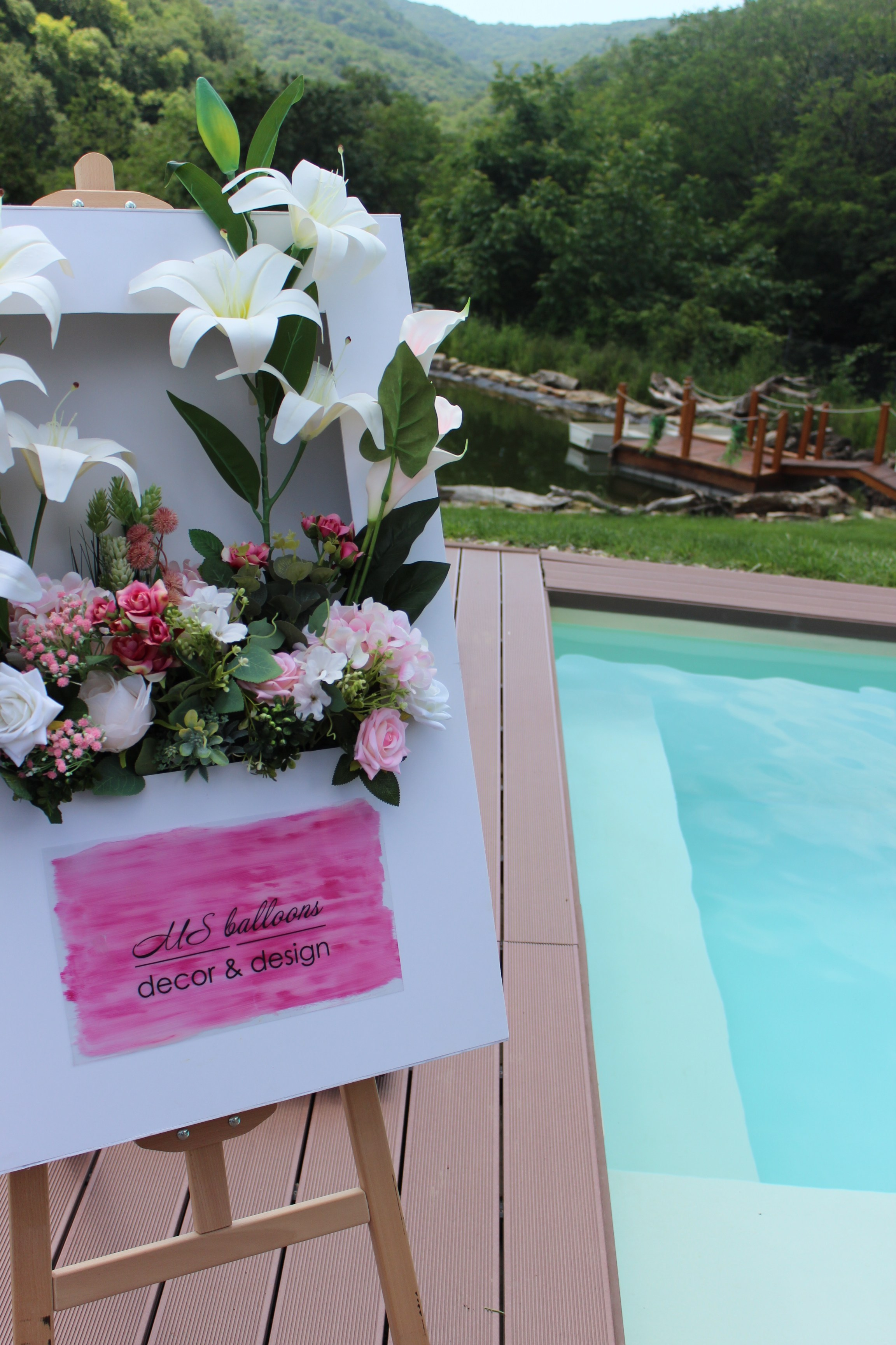 Vjenčanje Devojačko veče Prosidba Dekoracije za vjenčanje Dekoracije za devojačko veče Dekoracije za prosidbu Dekoracija za vjenčanje Dekora. Шары с гелием, фотозоны Нови Сад Белград. Balone i dekoracije od balona Novi Sad Beograd