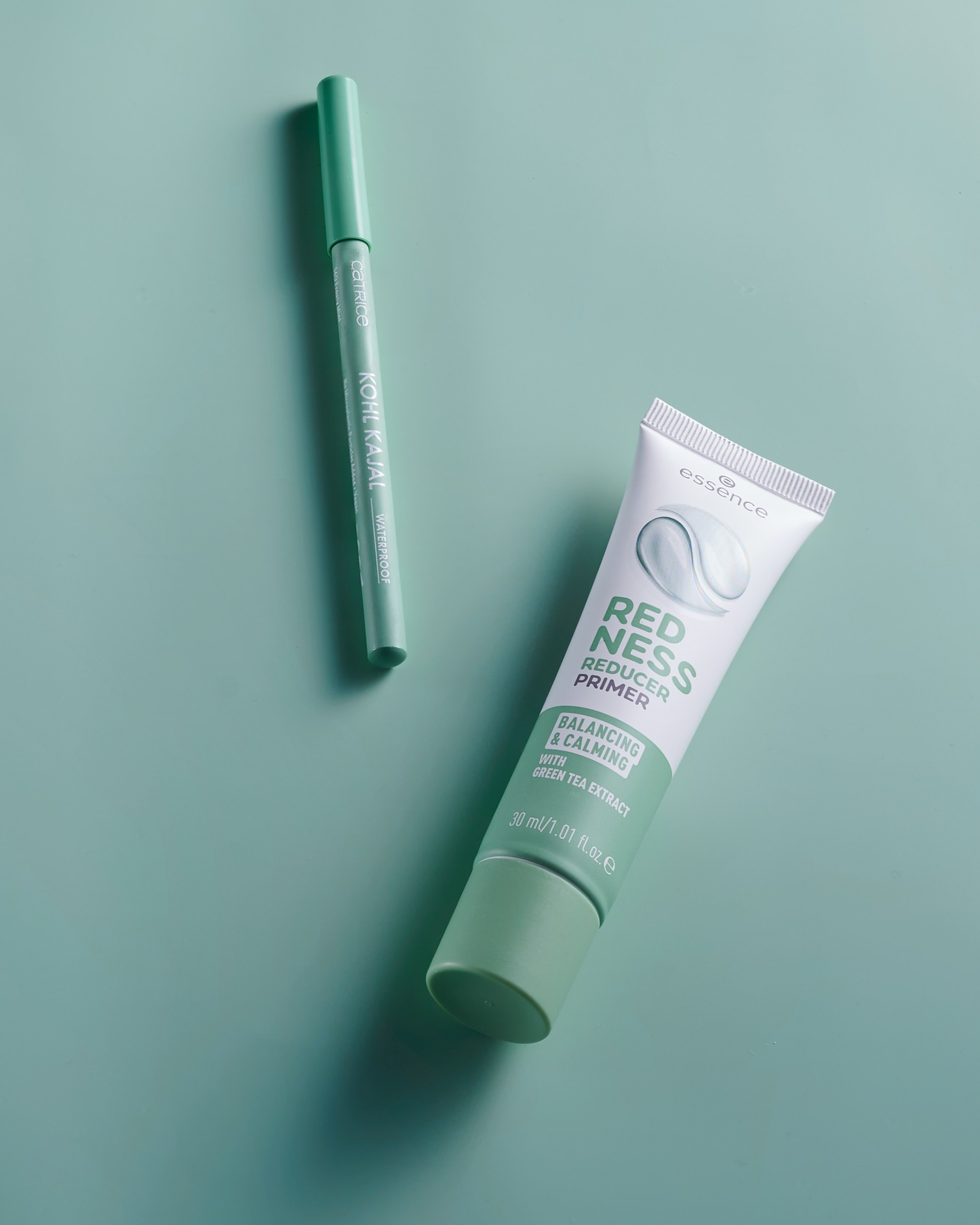 фотография декоративной косметики