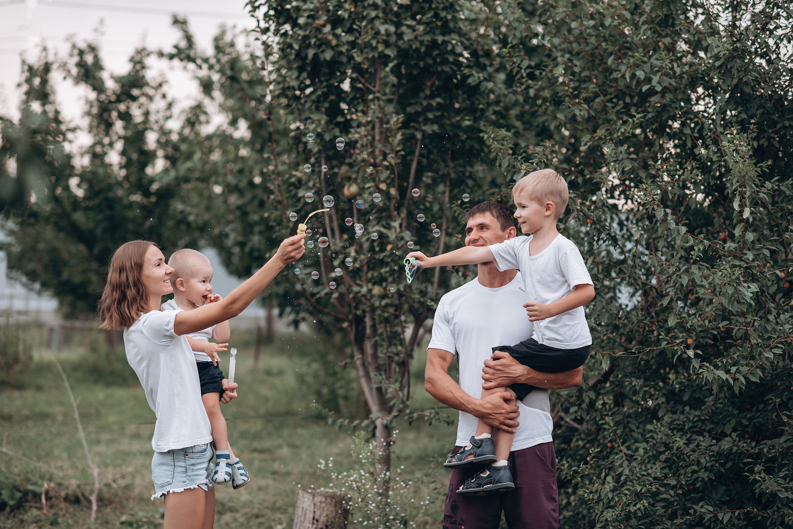 Пикник на заднем дворе. Свадебный и семейный фотограф Екатерина Коробова г. Моздок