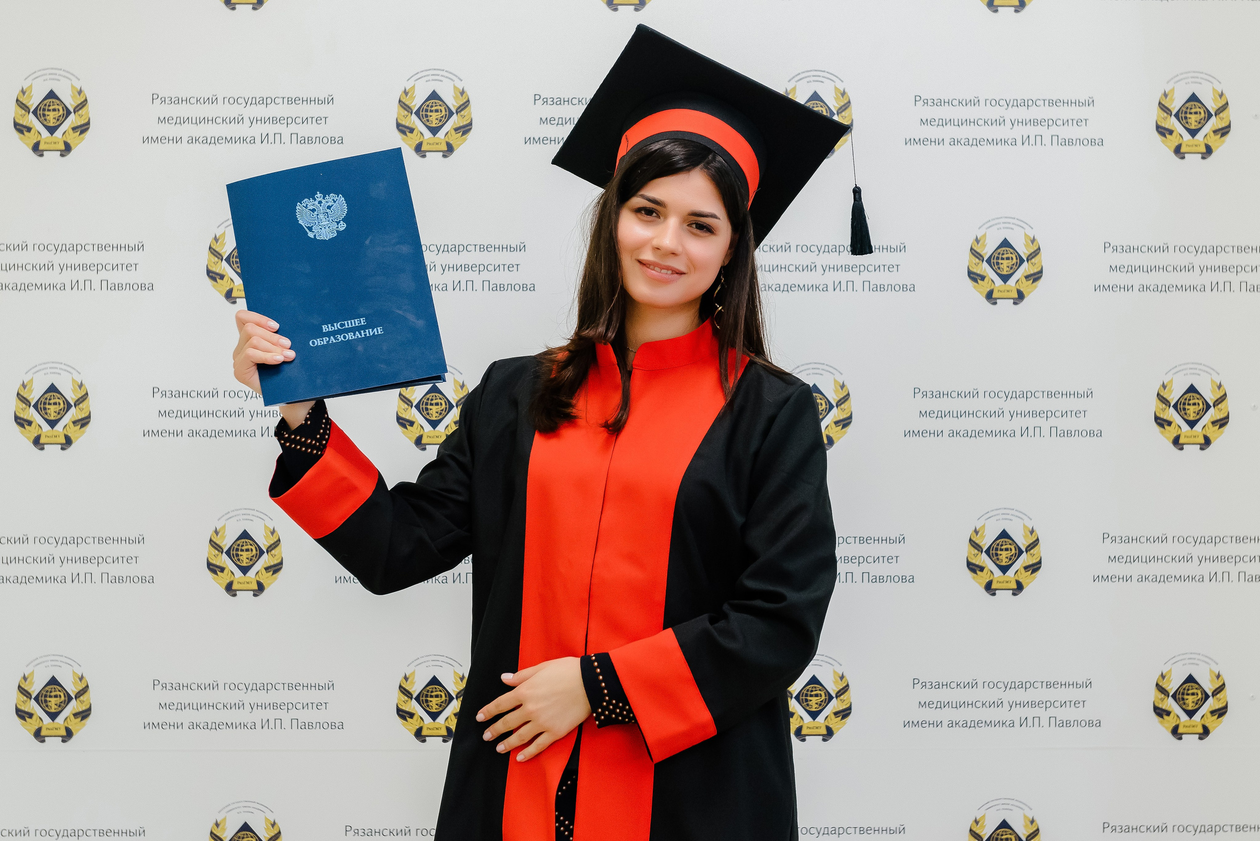 Выпускной РязГМУ. Фотограф Рязань. Дарья Дмитриева