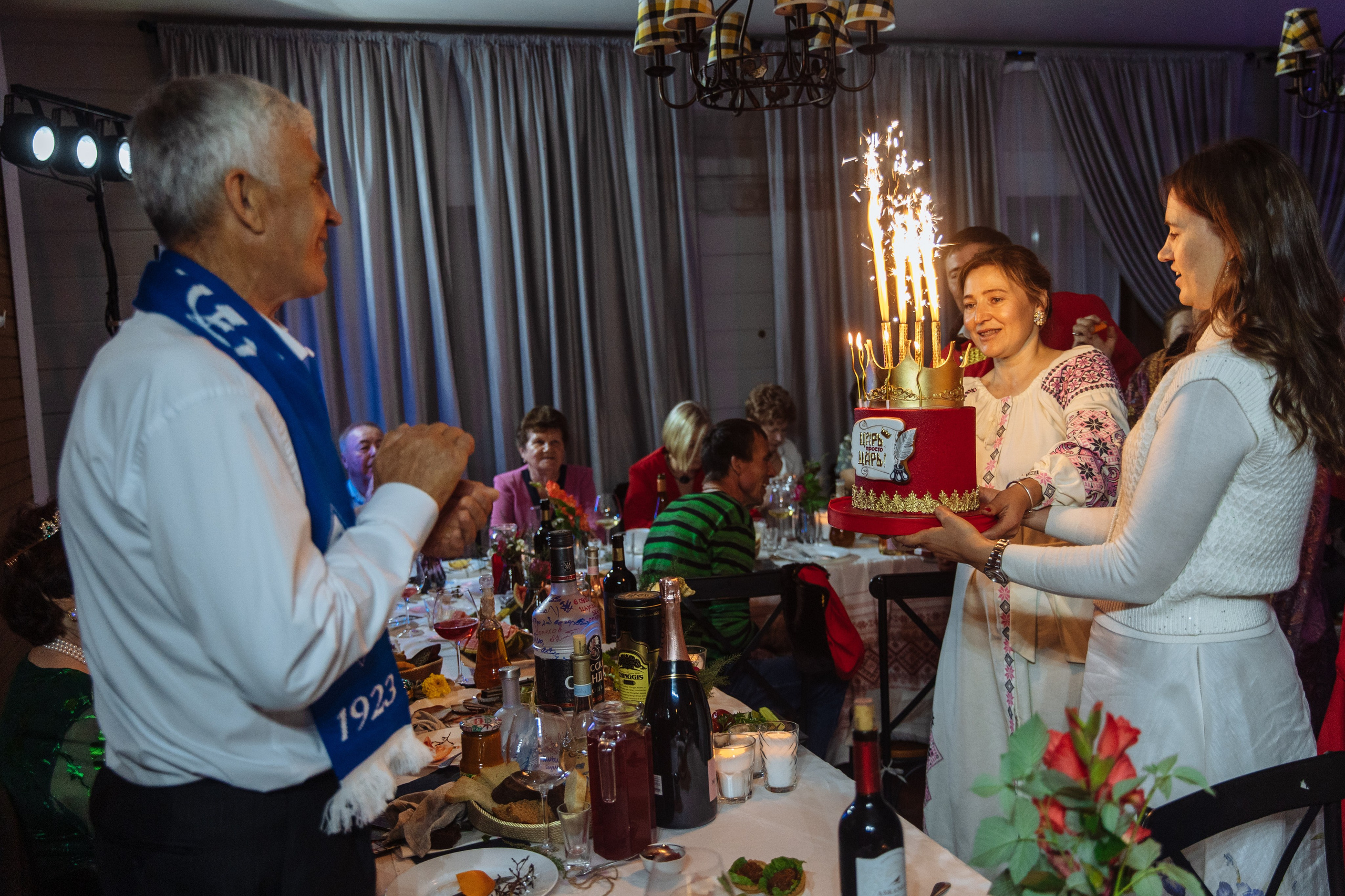 «Иван Васильевич меняет профессию» Юбилей. Свадебный и семейный фотограф в Улан-Удэ