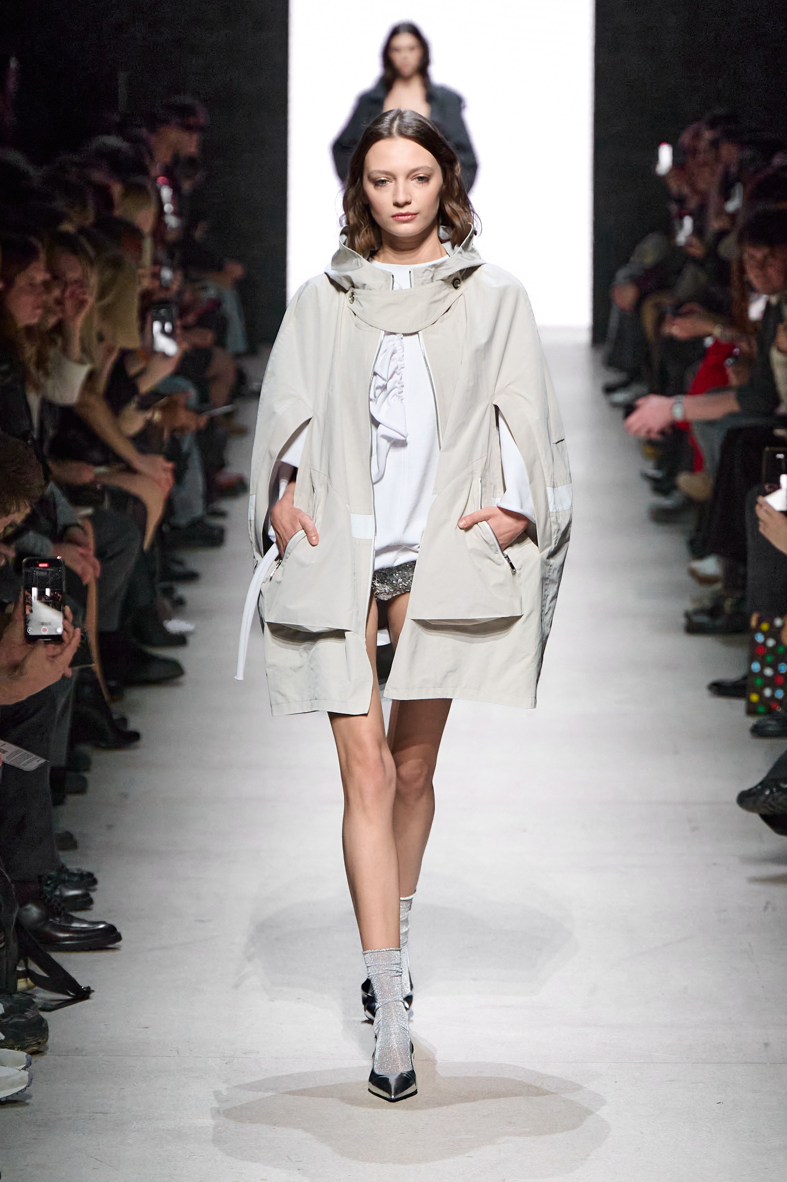 Efremov. Московская неделя моды. 2025. Дима Бабушкин. Фотограф. Подиум. Репортаж. Творчество. Дорого