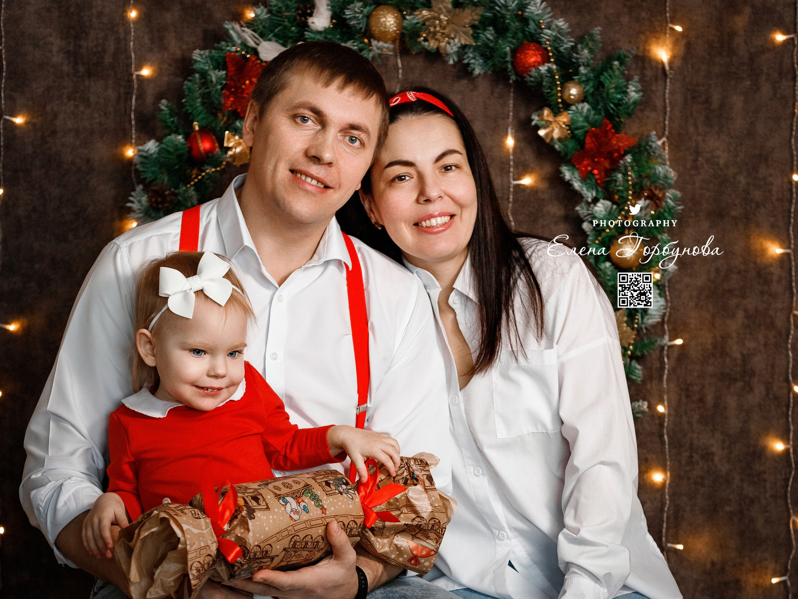 Моя студия. Фото проект Новогодняя открытка. Ноябрь 2023 г. Фотограф Пермь. Свадьбы. Семья и дети, школа, д. сад. Фотокниги