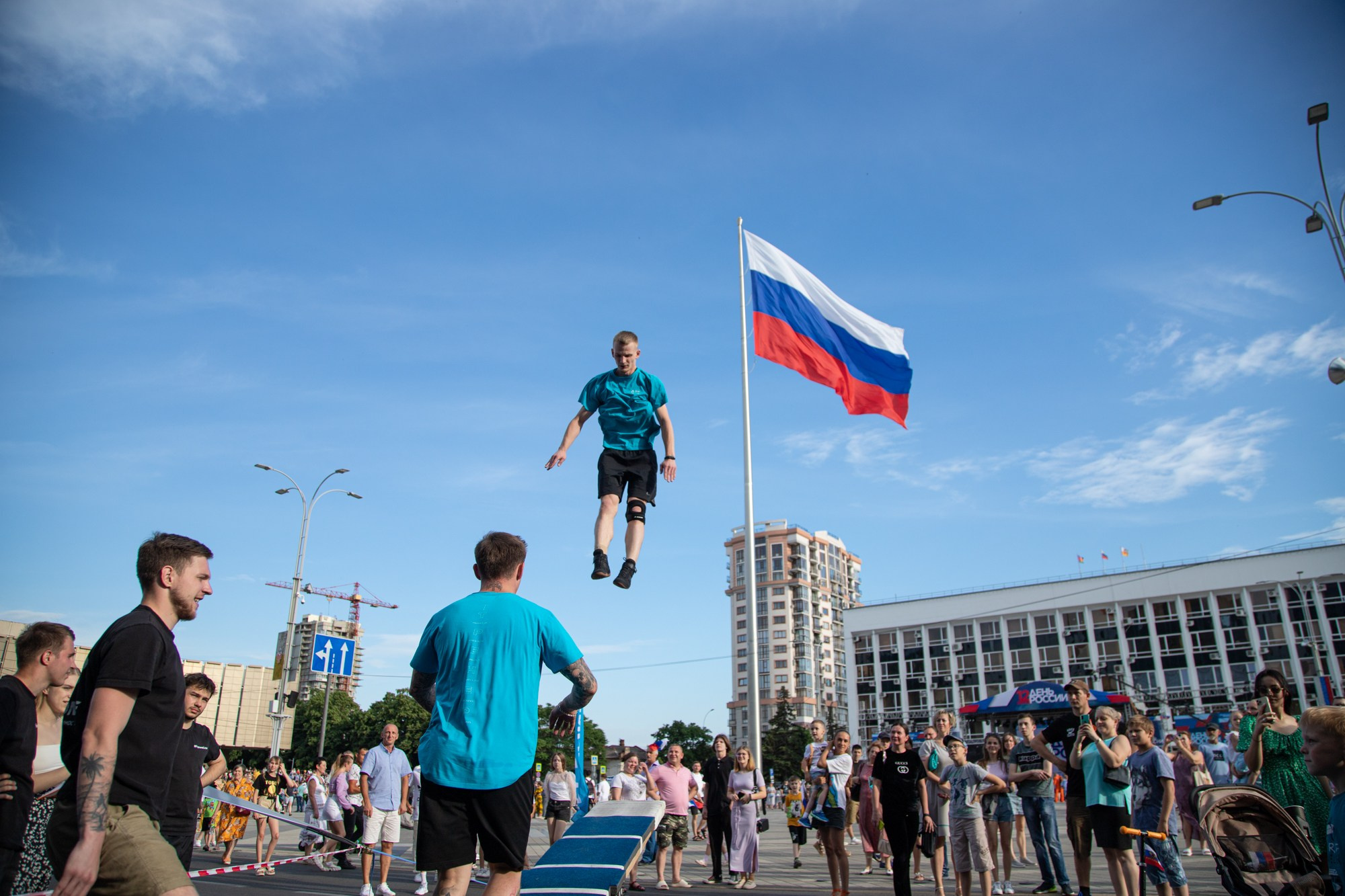 День России в Краснодаре 2022. Репортажный, промышленный и маркетплейс-фотограф Дмитрий Чернат
