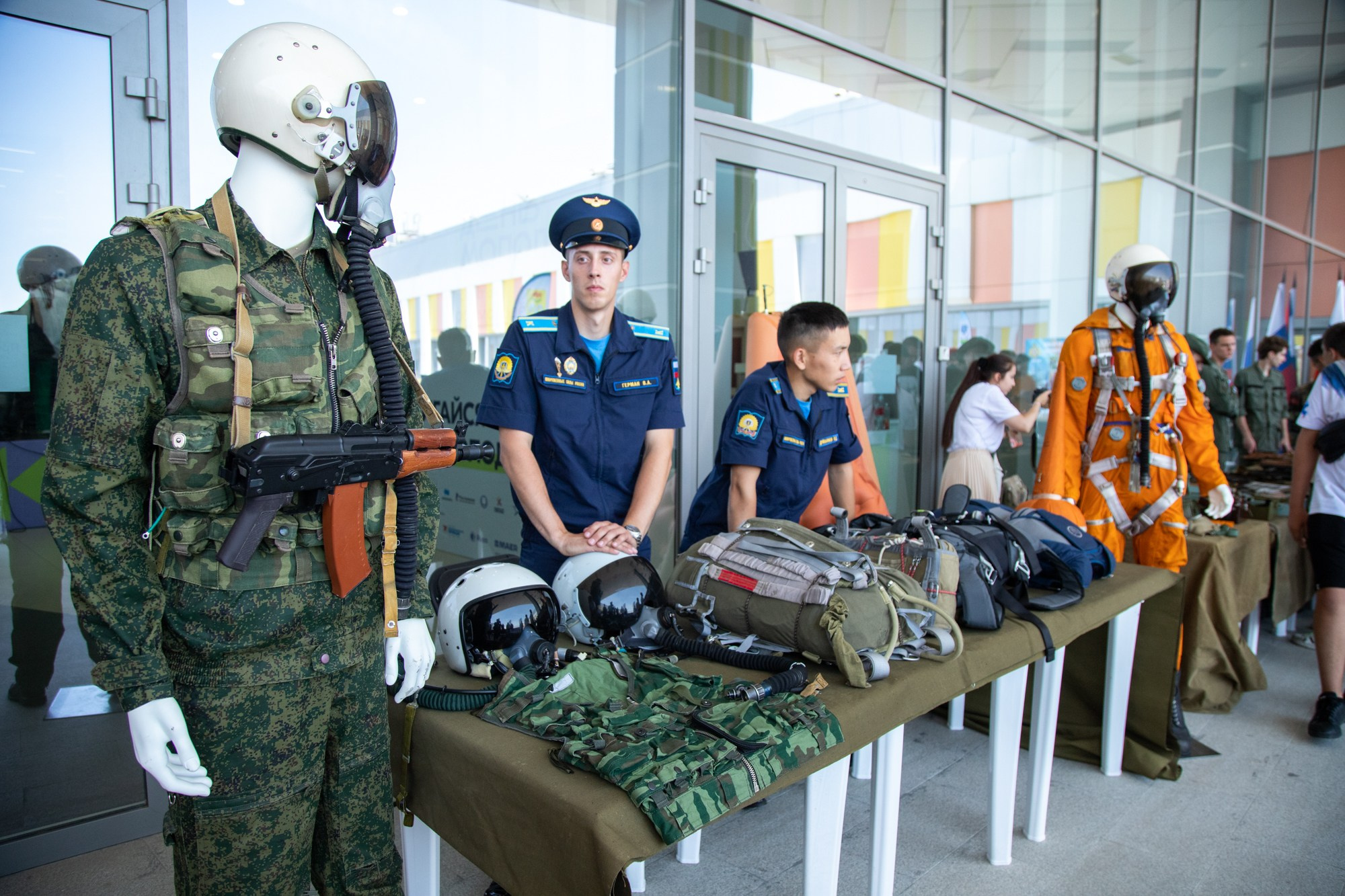 Краевой День молодёжи в Краснодаре 2023. Репортажный, промышленный и маркетплейс-фотограф Дмитрий Чернат