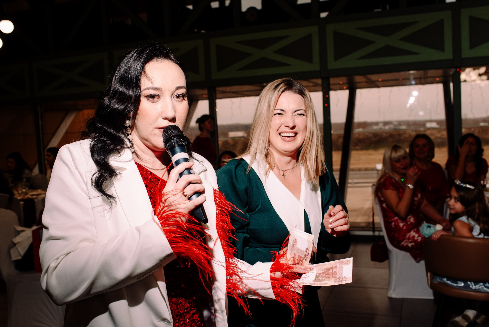 Новогодний завтрак в платьях. Семейный и свадебный фотограф в Рязани Лиза Голованова