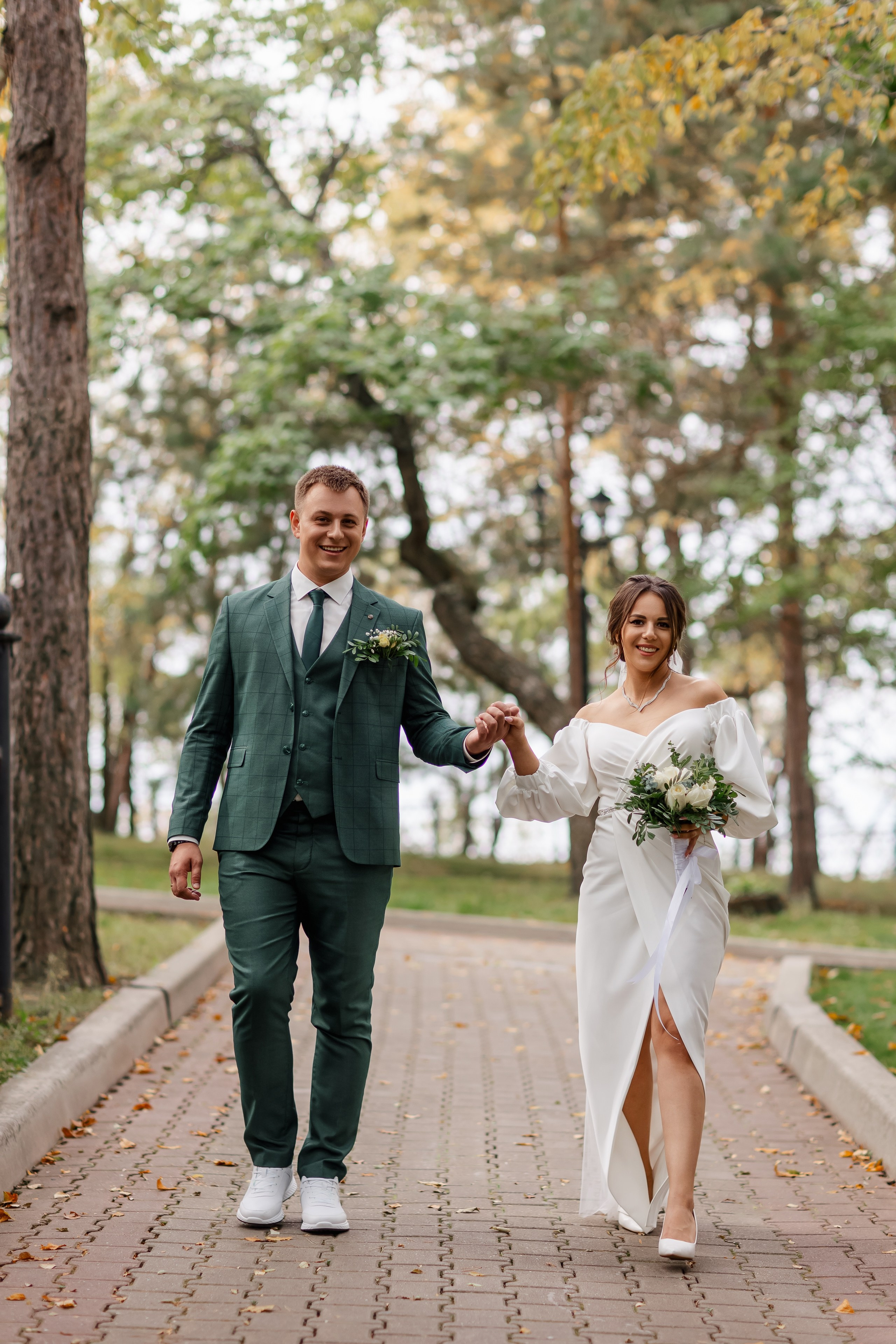 Олег и Юлия. Свадебная прогулка. Свадебный фотограф в Хабаровске