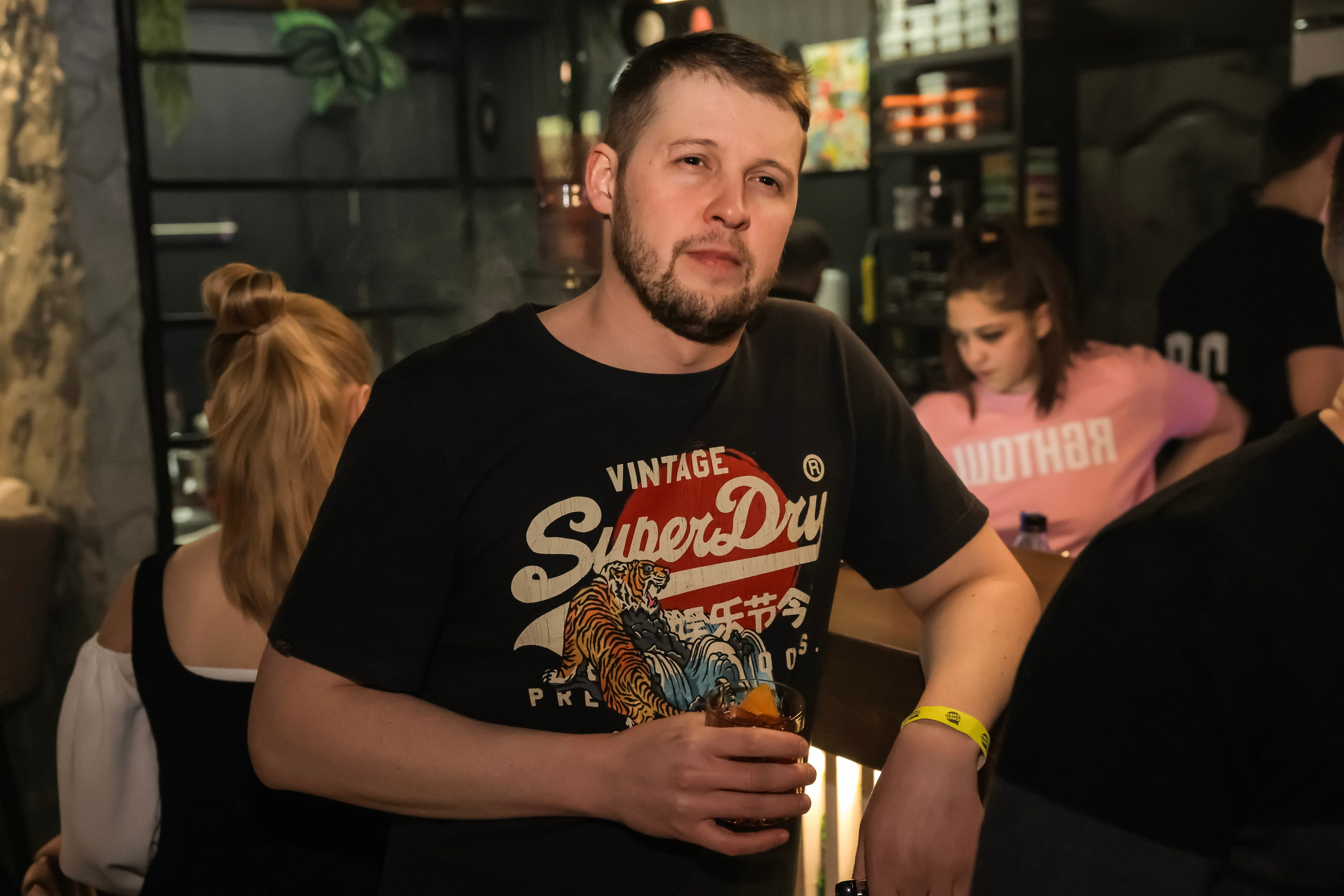 Открытие ШОТНОЙ. ШОТНАЯ бар вдохновения в Магадане