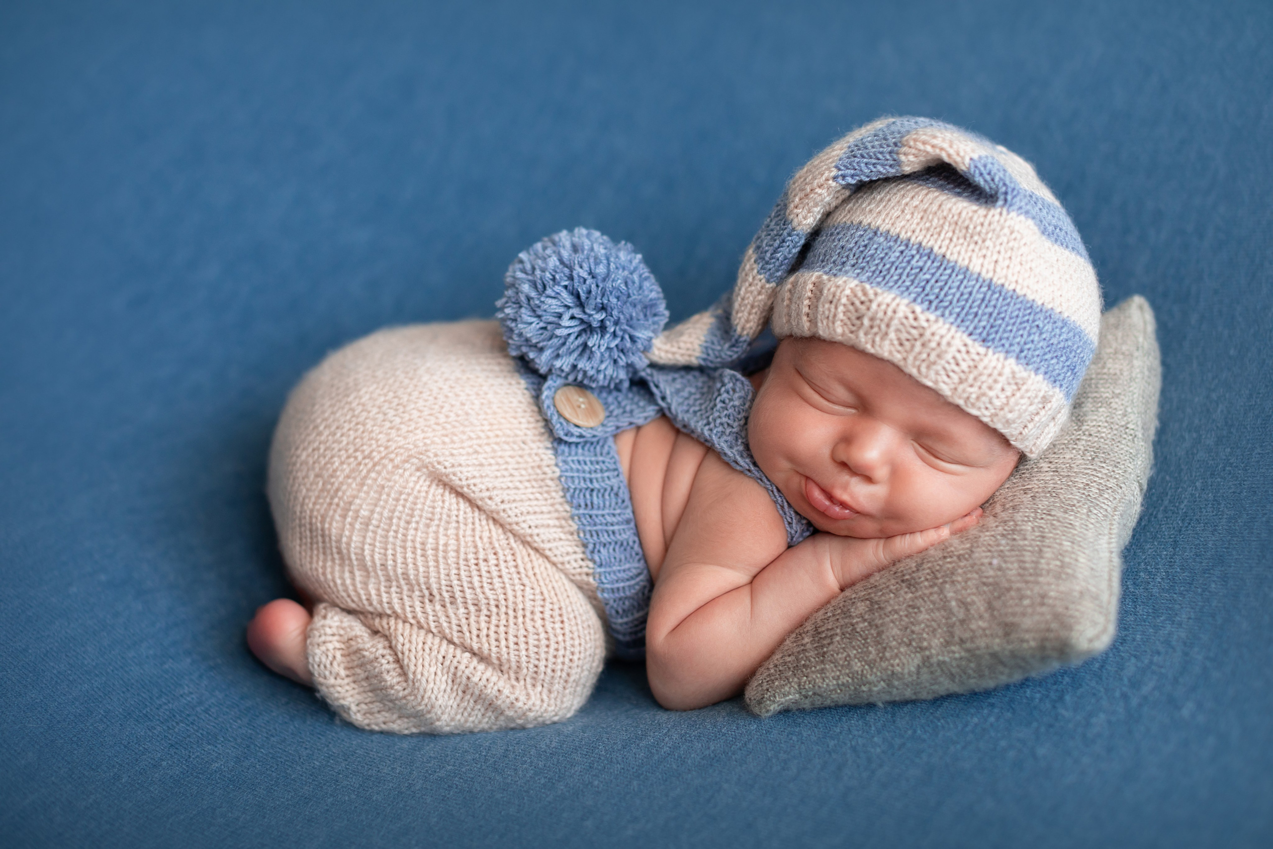 PH @bestmoments_newborn. Retoucher Aleksmokh