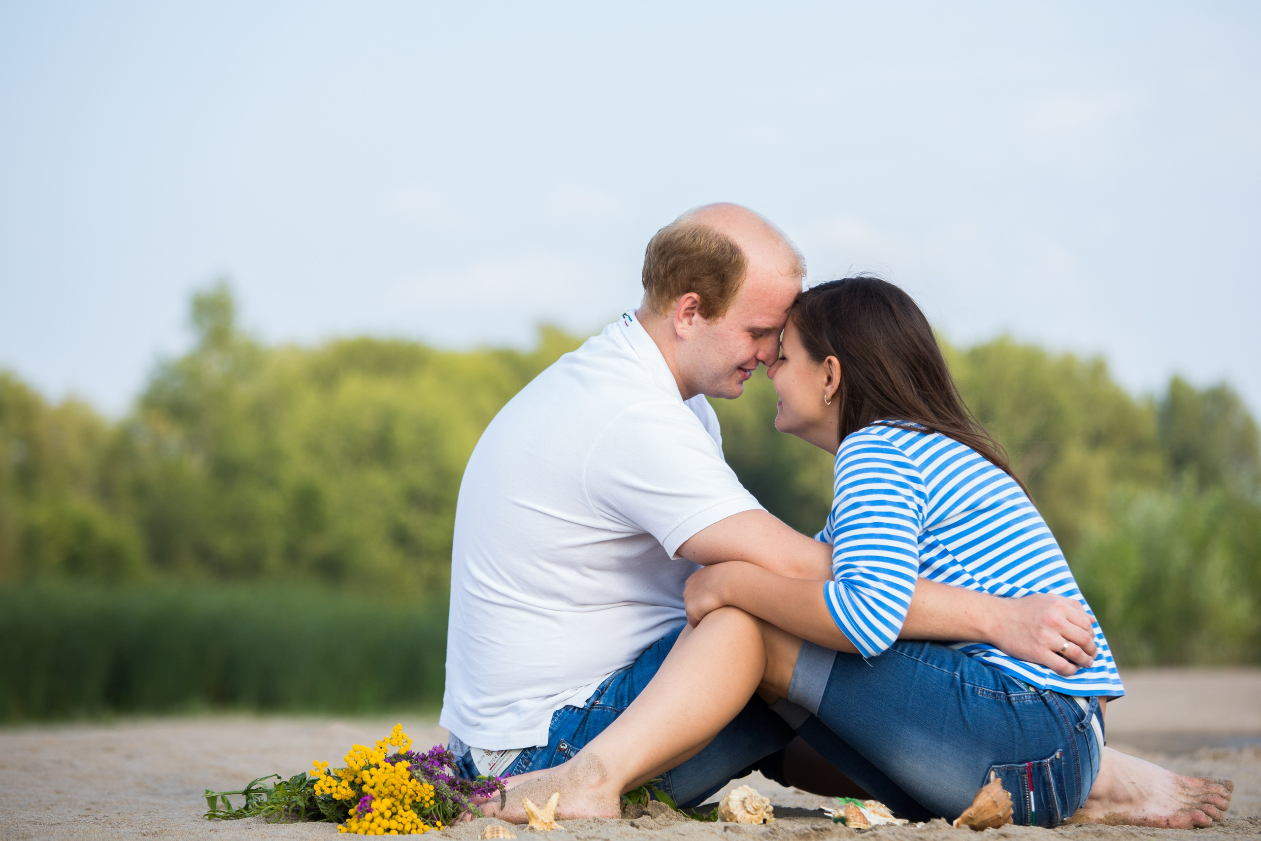 Фотосъемка Love Story на Волге. Свадебный фотограф, видеограф в Самаре, Самарской области. Видеосъемка