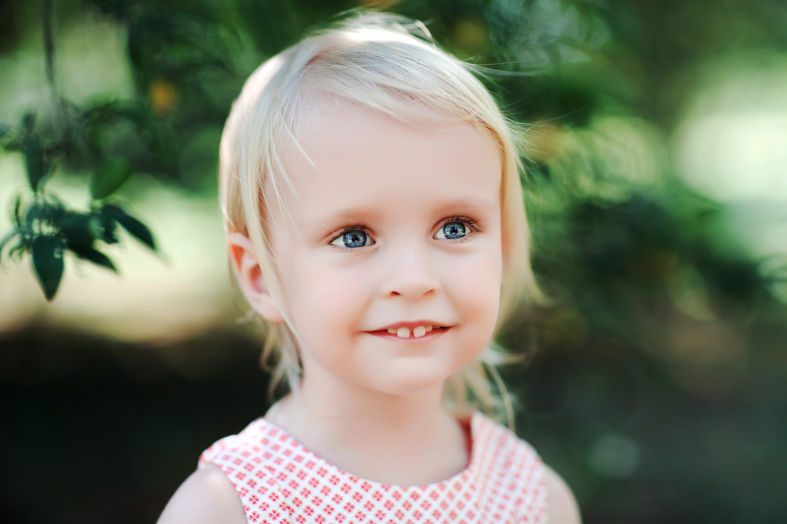 Фотограф в Краснодаре в парках города, фотосессии на пленере. Свадебный, детский и семейный, интерьерный фотограф в Краснодаре