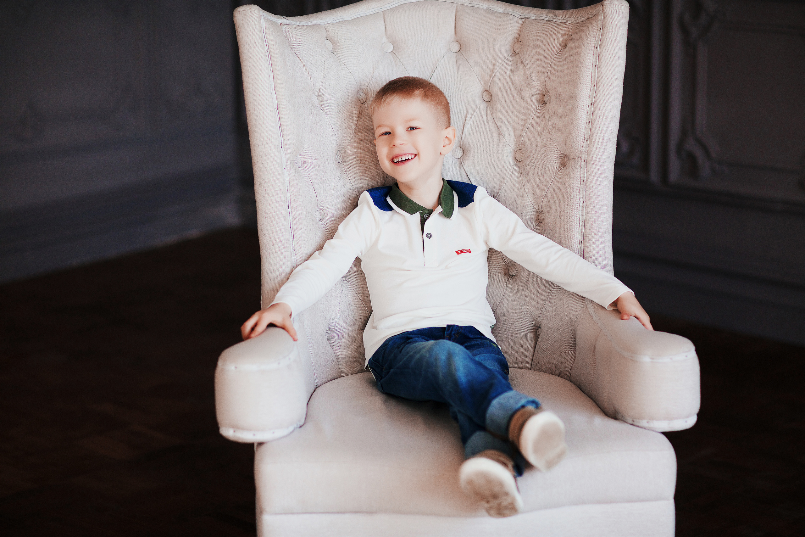 Фотосессия в студиях Краснодара. Свадебный, детский и семейный, интерьерный фотограф в Краснодаре