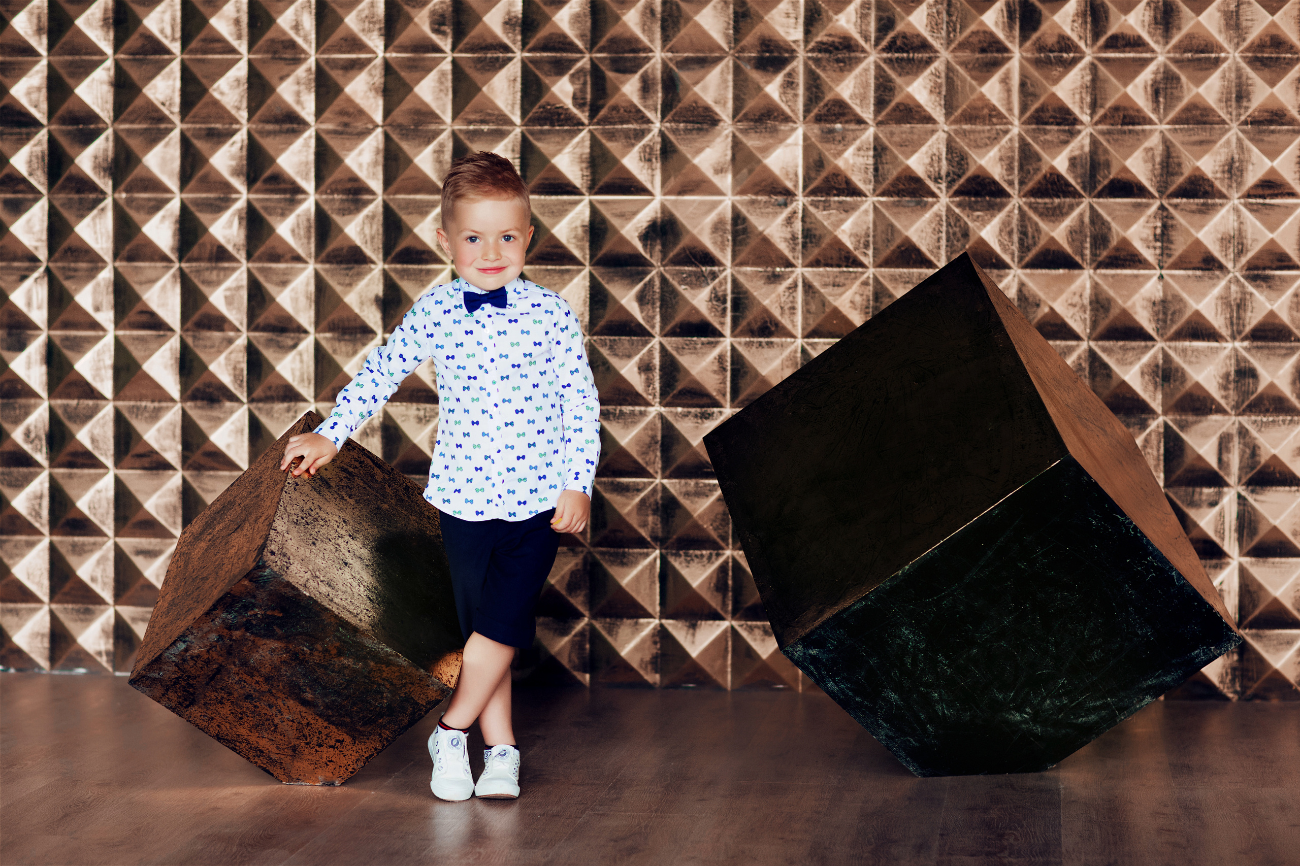 Фотосессия в студиях Краснодара. Свадебный, детский и семейный, интерьерный фотограф в Краснодаре