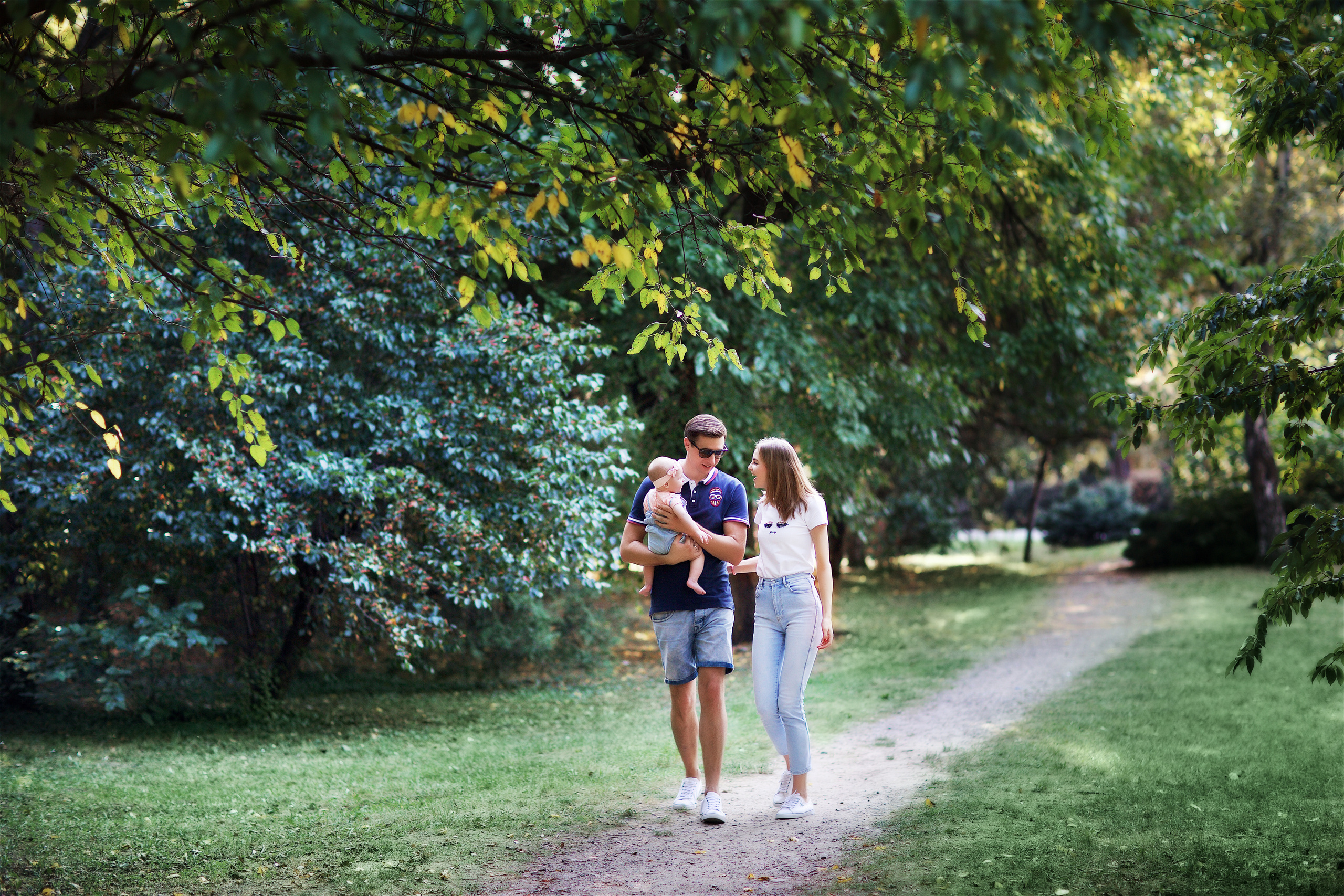Фотограф в Краснодаре в парках города, фотосессии на пленере. Свадебный, детский и семейный, интерьерный фотограф в Краснодаре