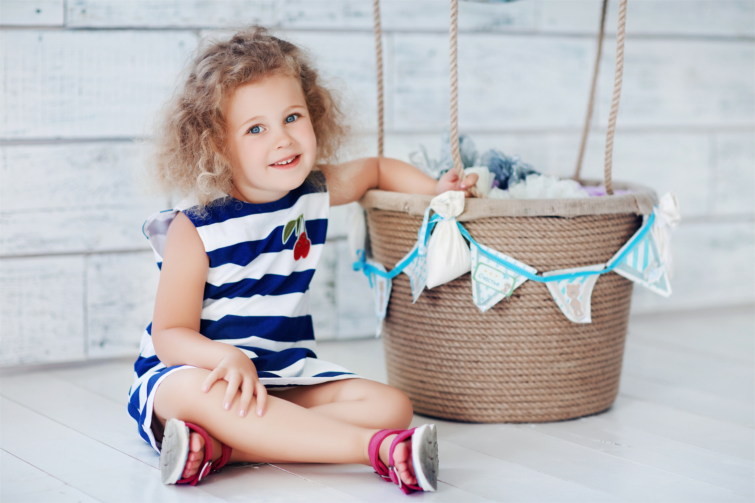 Фотосессия в студиях Краснодара. Свадебный, детский и семейный, интерьерный фотограф в Краснодаре