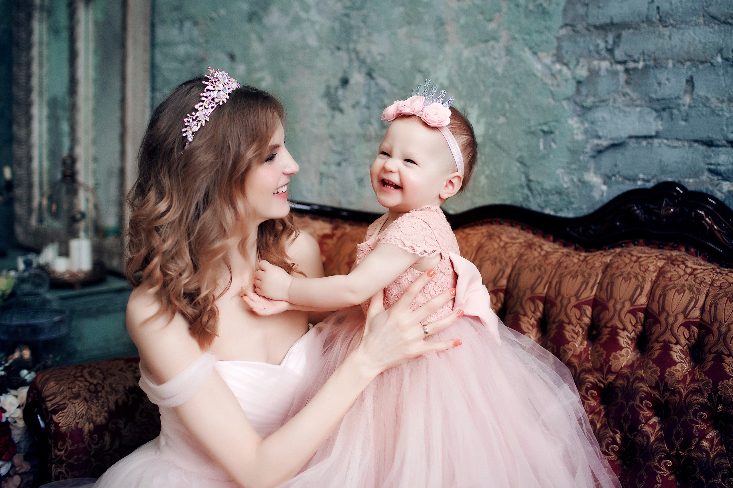 Фотосессия в студиях Краснодара. Свадебный, детский и семейный, интерьерный фотограф в Краснодаре