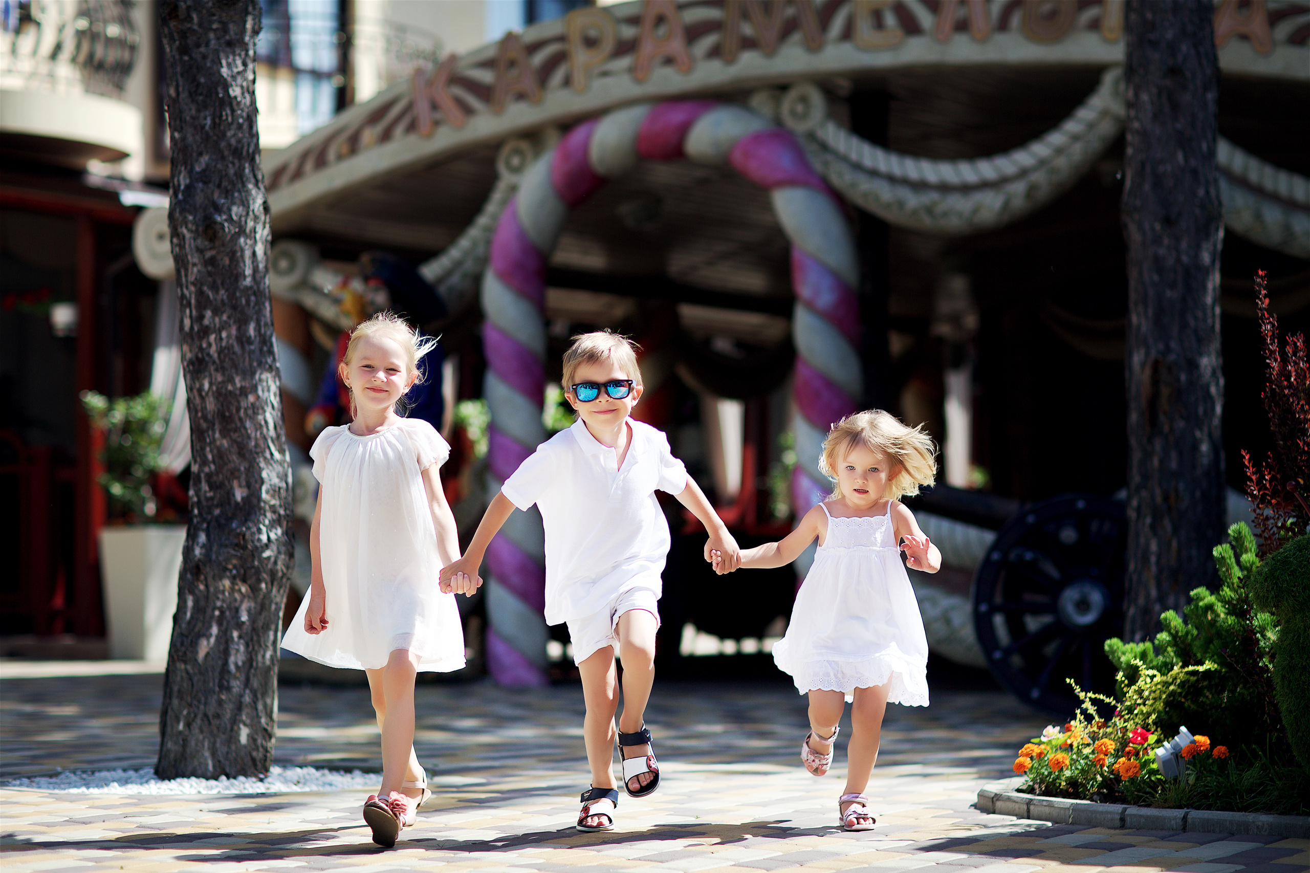 Фотограф в Краснодаре в парках города, фотосессии на пленере. Свадебный, детский и семейный, интерьерный фотограф в Краснодаре