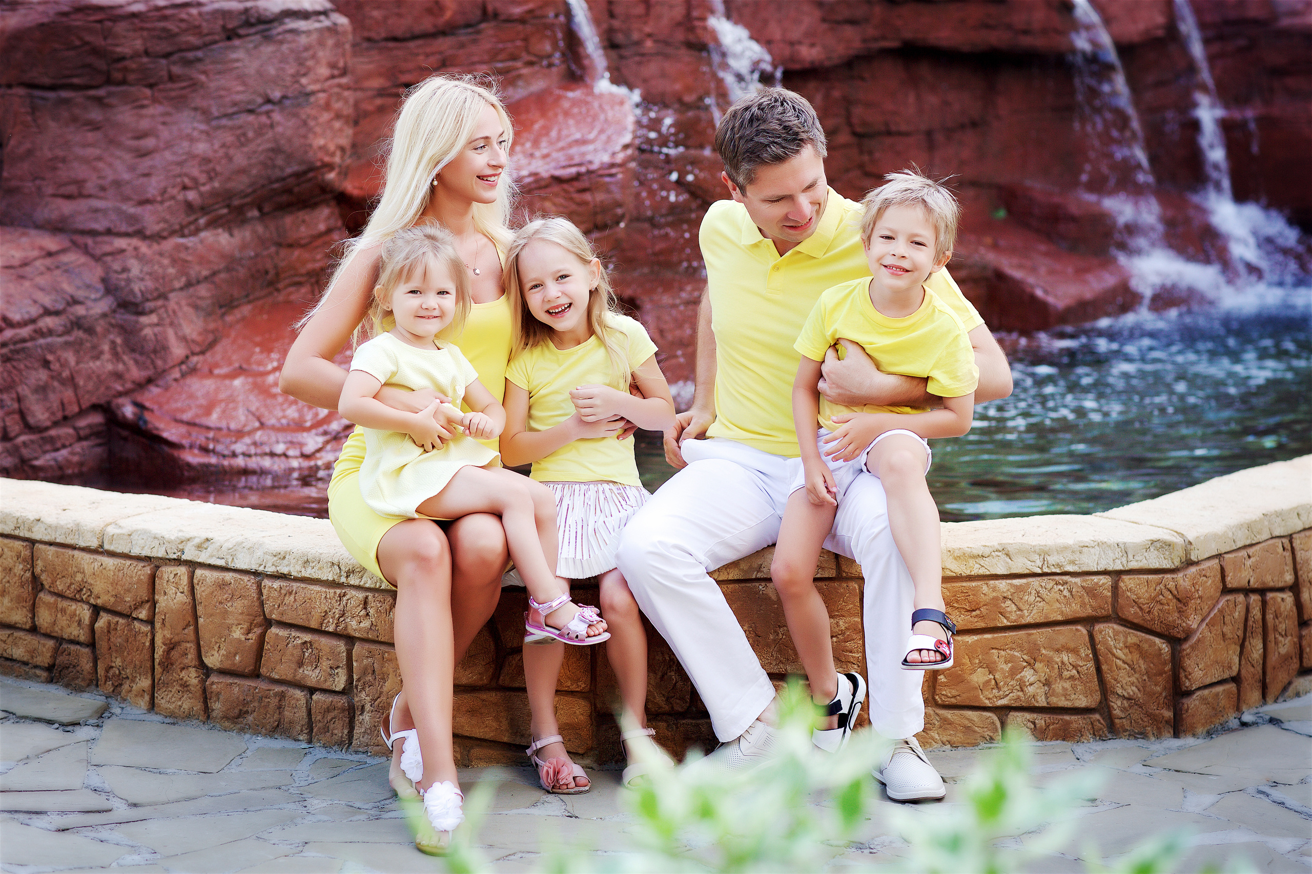 Фотограф в Краснодаре в парках города, фотосессии на пленере. Свадебный, детский и семейный, интерьерный фотограф в Краснодаре