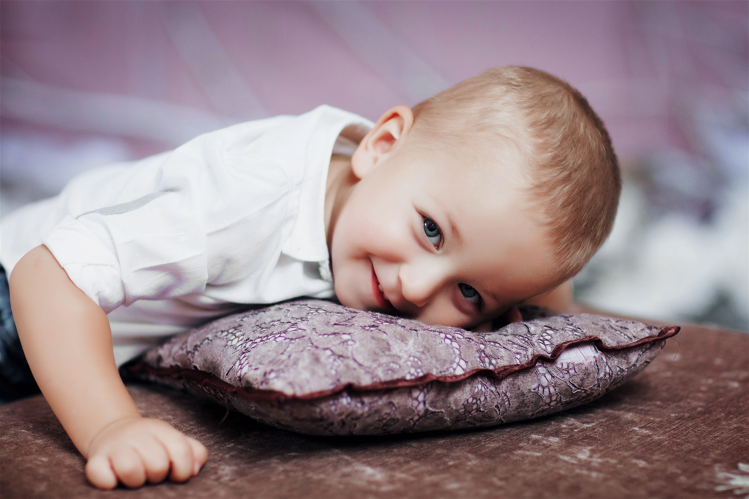 Фотосессия в студиях Краснодара. Свадебный, детский и семейный, интерьерный фотограф в Краснодаре