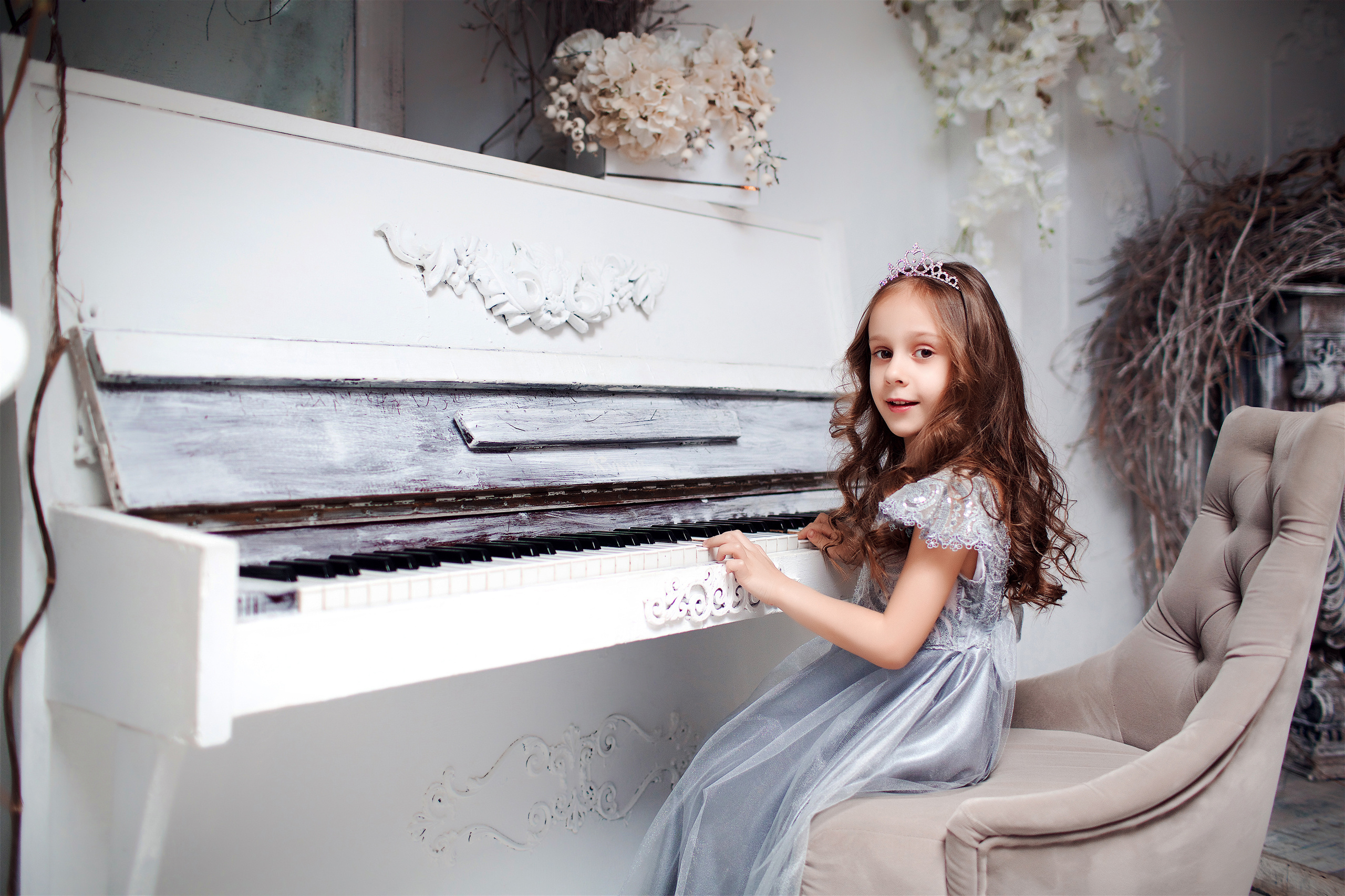 Фотосессия в студиях Краснодара. Свадебный, детский и семейный, интерьерный фотограф в Краснодаре