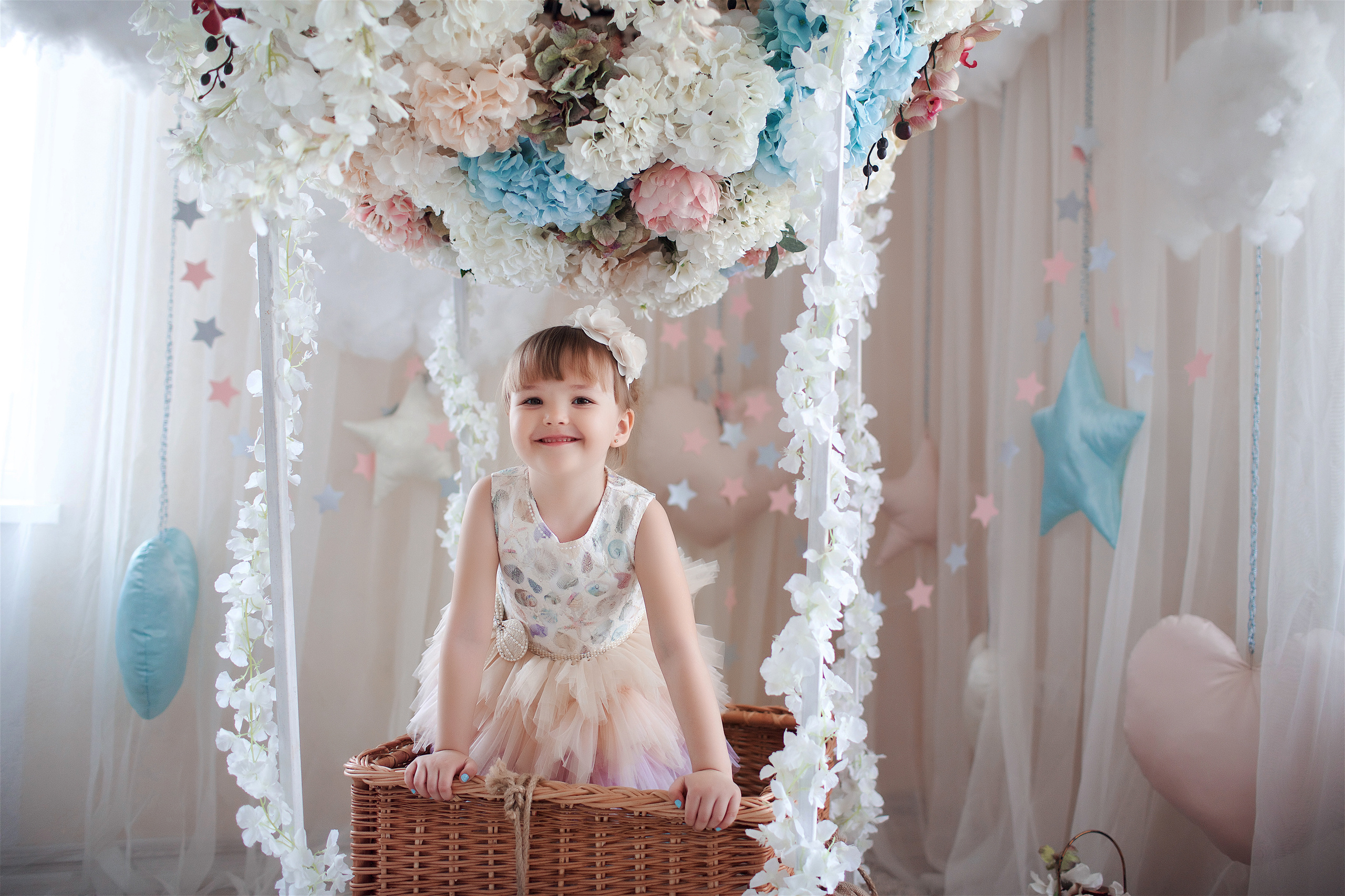 Фотосессия в студиях Краснодара. Свадебный, детский и семейный, интерьерный фотограф в Краснодаре