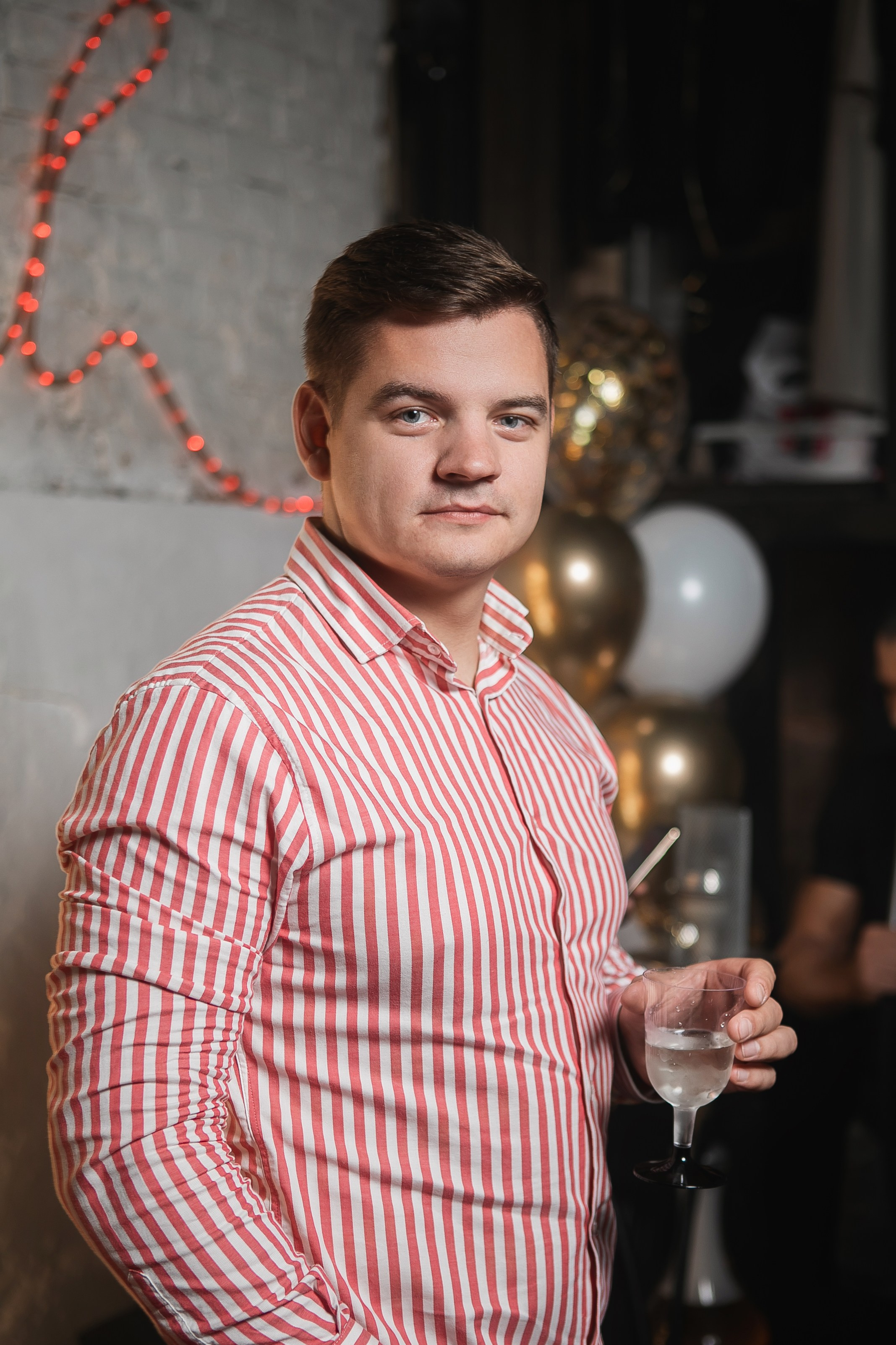 День рождения В тёмном лофте. Фотограф в Москве Дмитрий Жарков