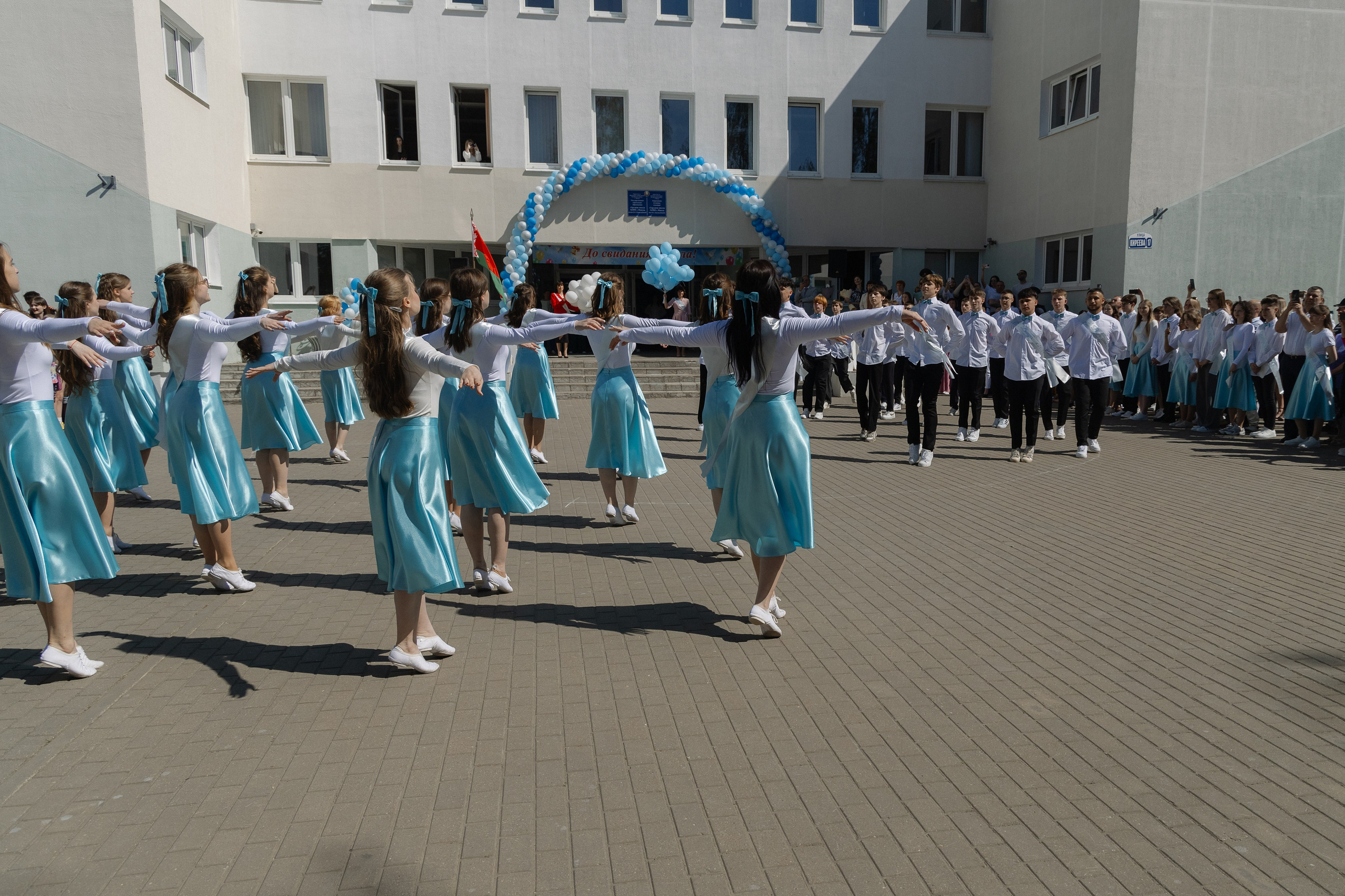 Последний звонок 2024. Свадебный фотограф в Минске/Беларуси Сергей Спиридонов