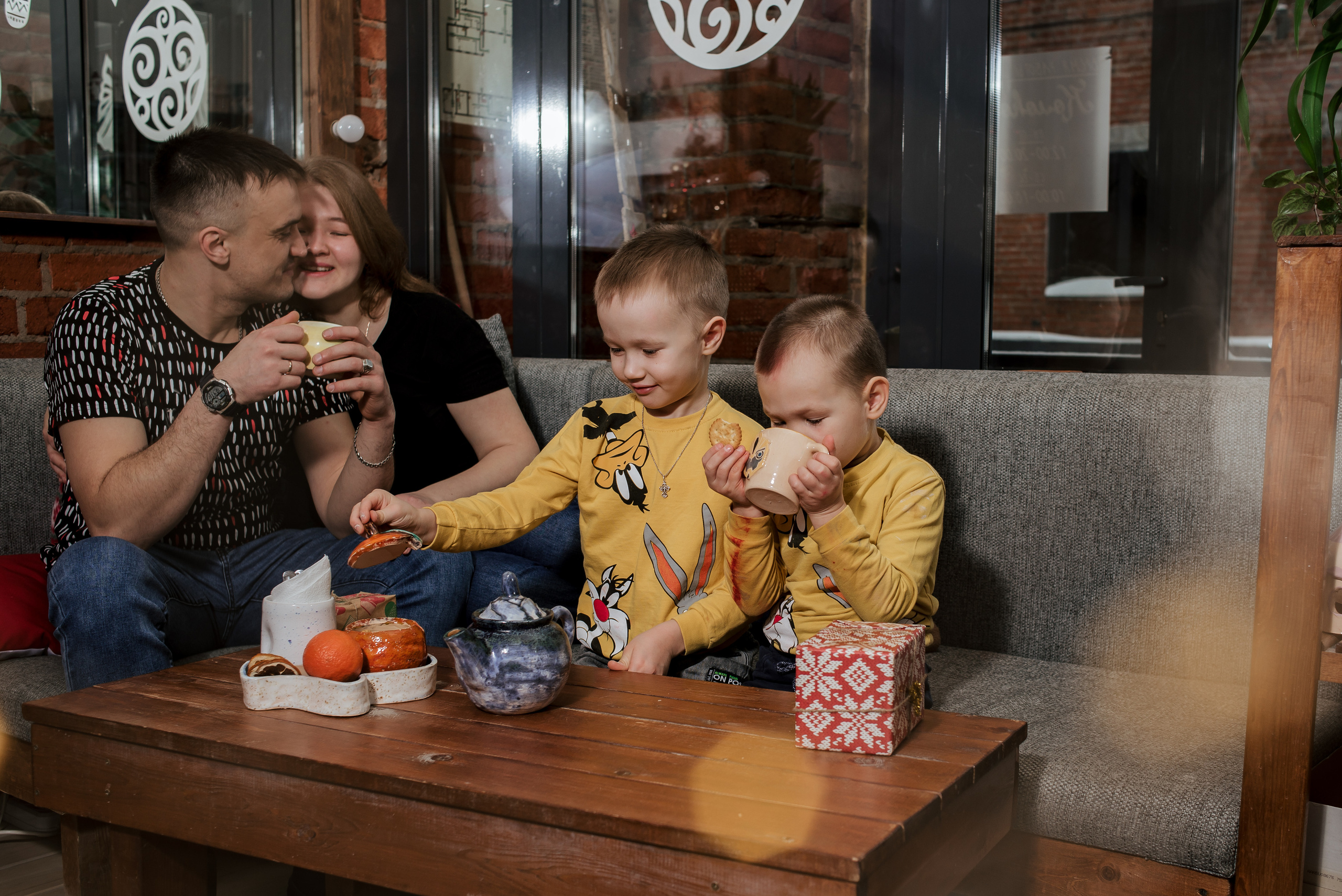 Семейная фотосессия в гончарной мастерской. Фотограф Екатерина Шереметова Ижевск Сарапул Воткинск