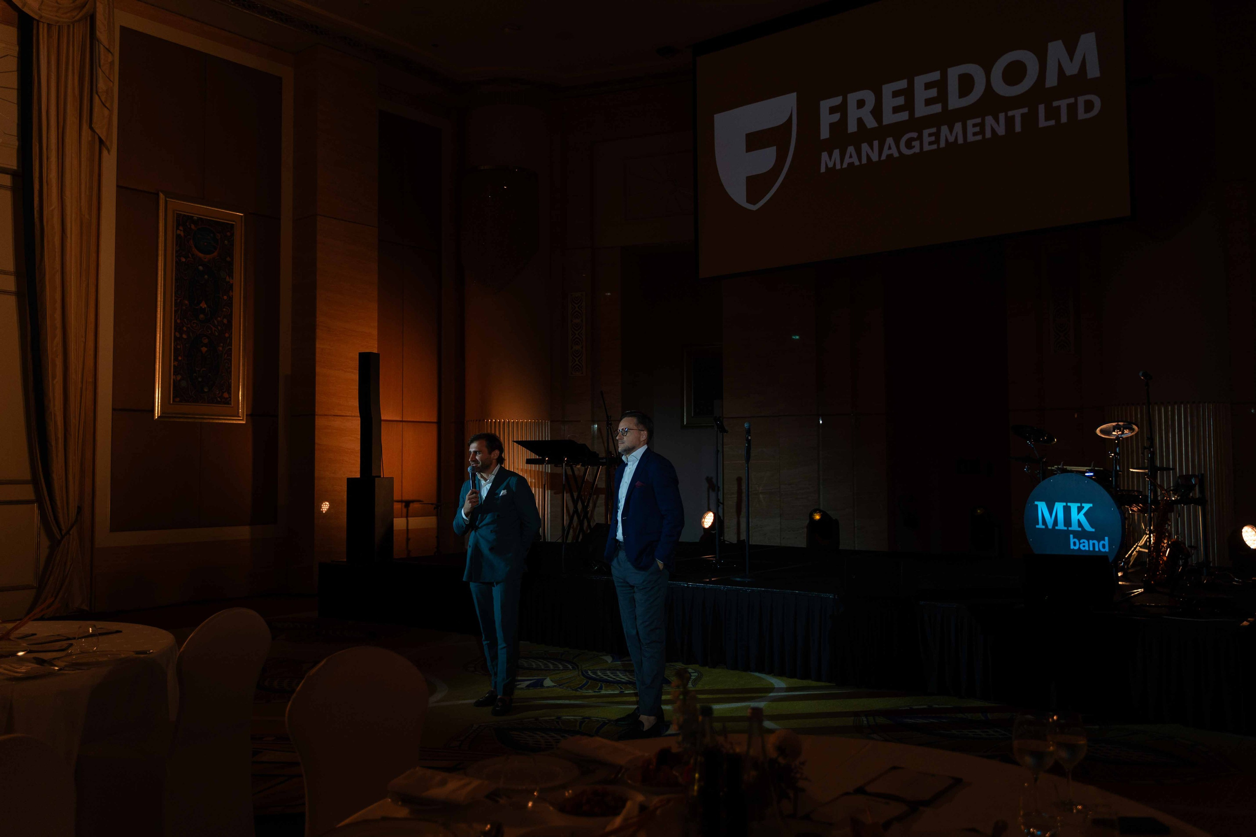 Новогодний корпоратив freedom management в St.Regis Abu Dhabi. Фотограф и видеограф в Москве и Абу Даби Мария Кулагина