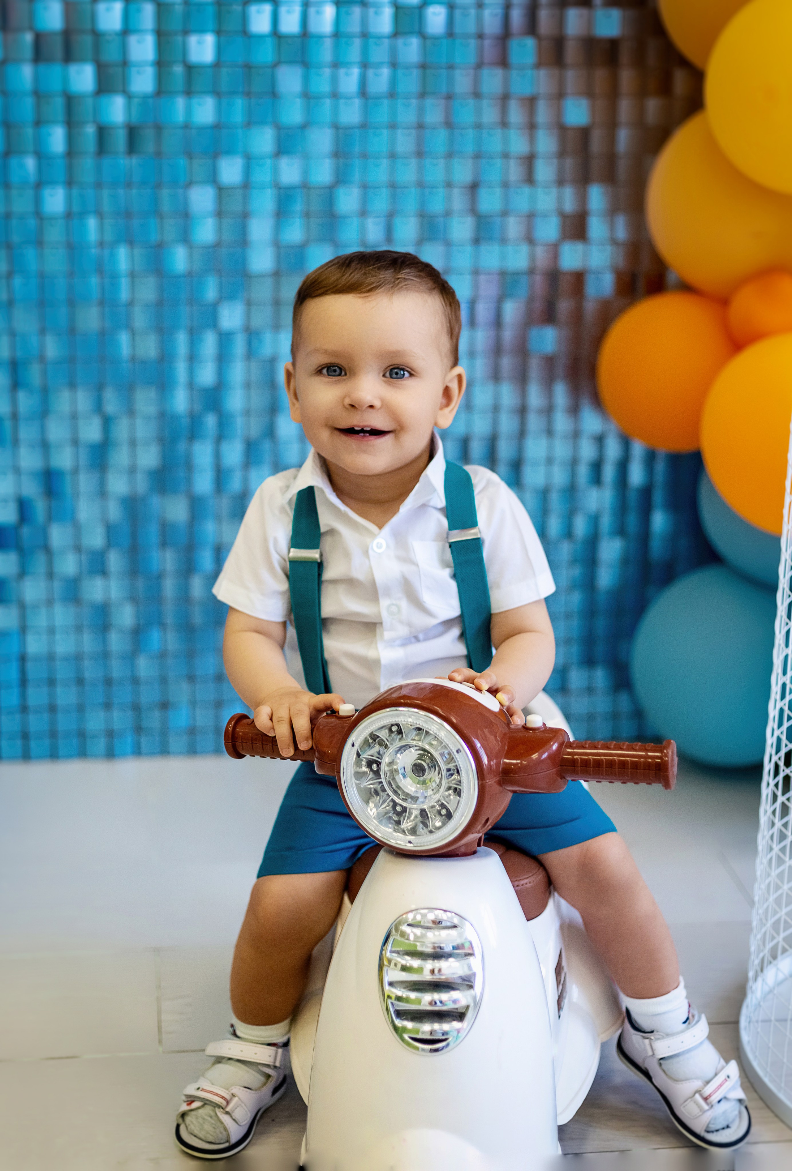 Егорушка 1 годик. Вера Соколова фотограф Воронеж
