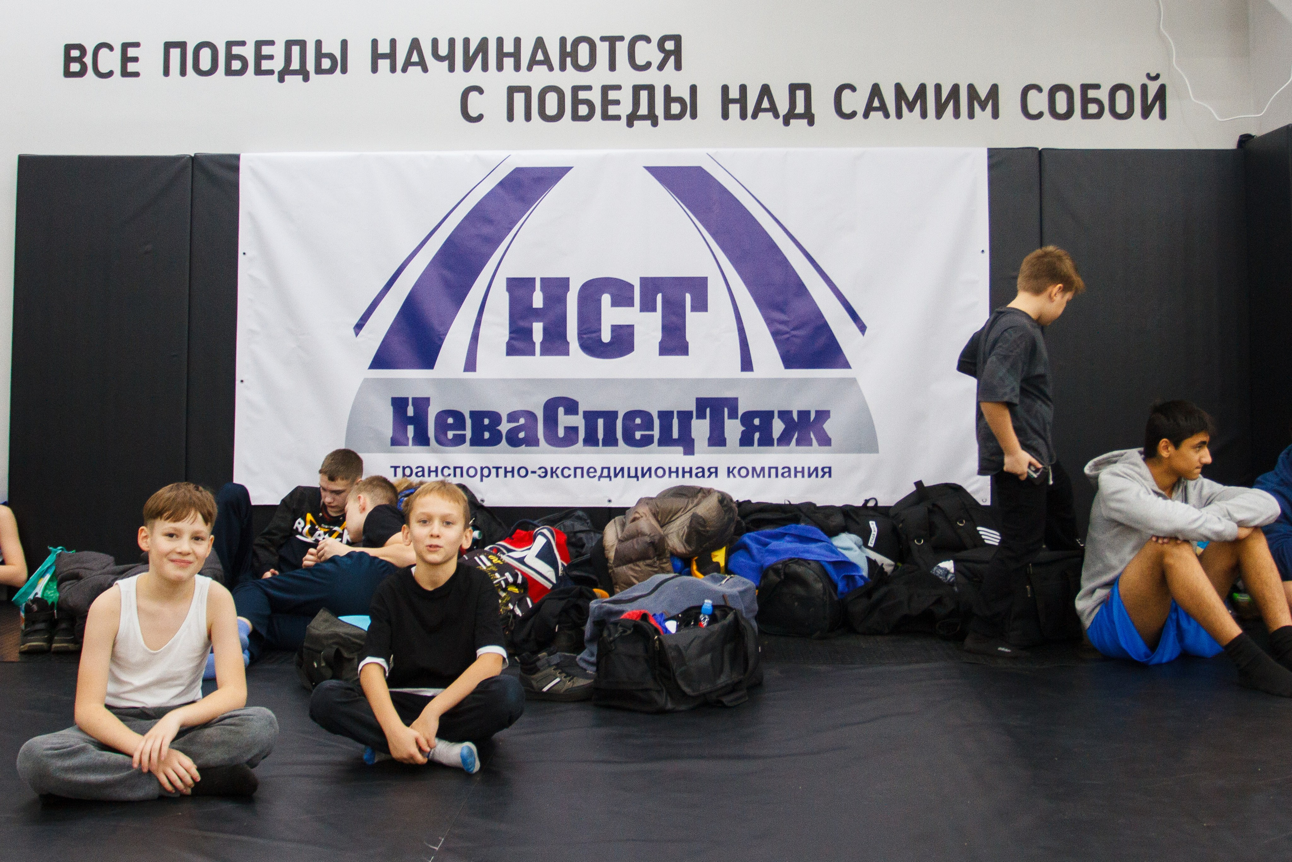 Открытый ринг «кубок ООО «ТЭК НеваСпецТяж». Фотограф Александр Заломаев