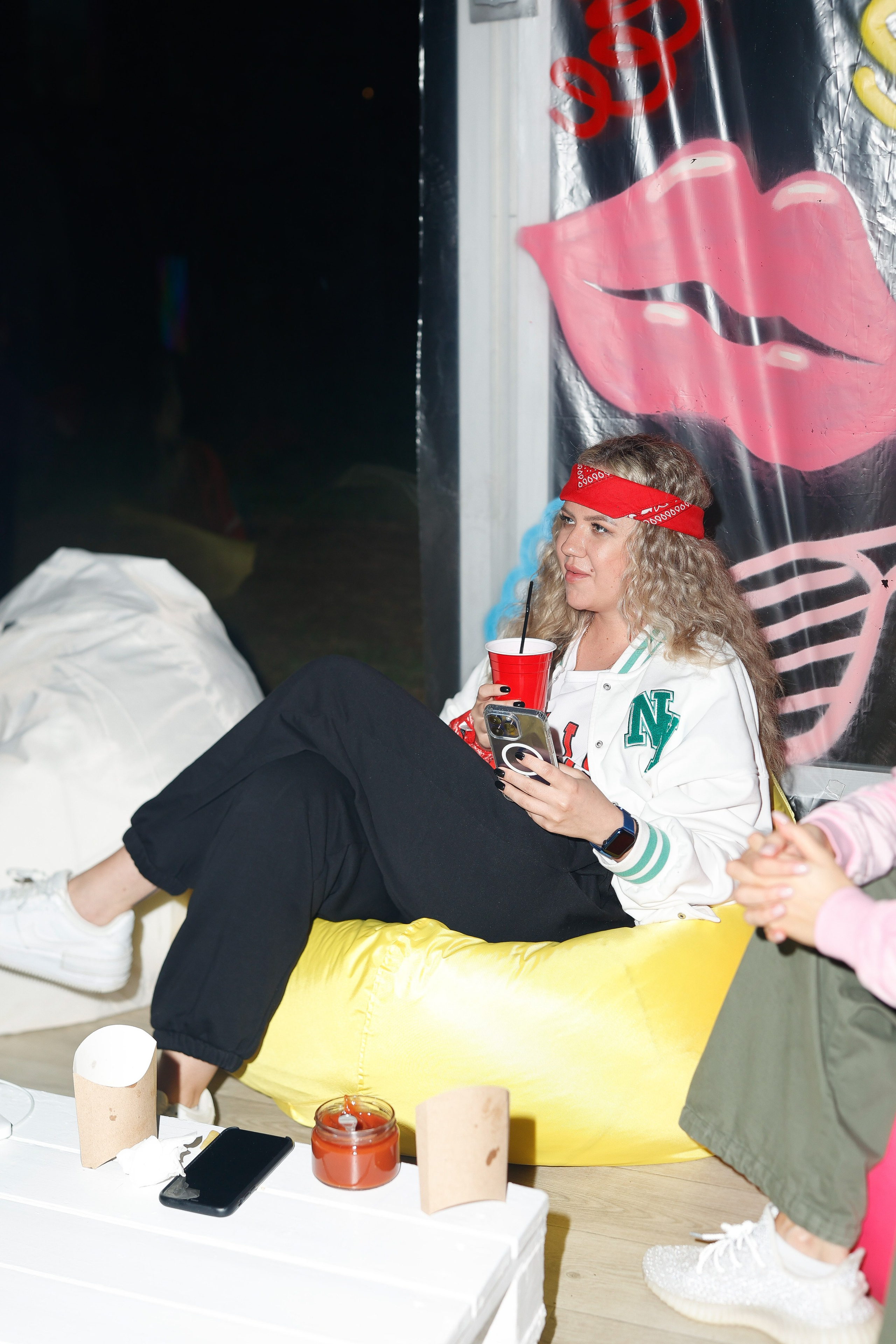 MEZENOVA. Nikolskayasecular