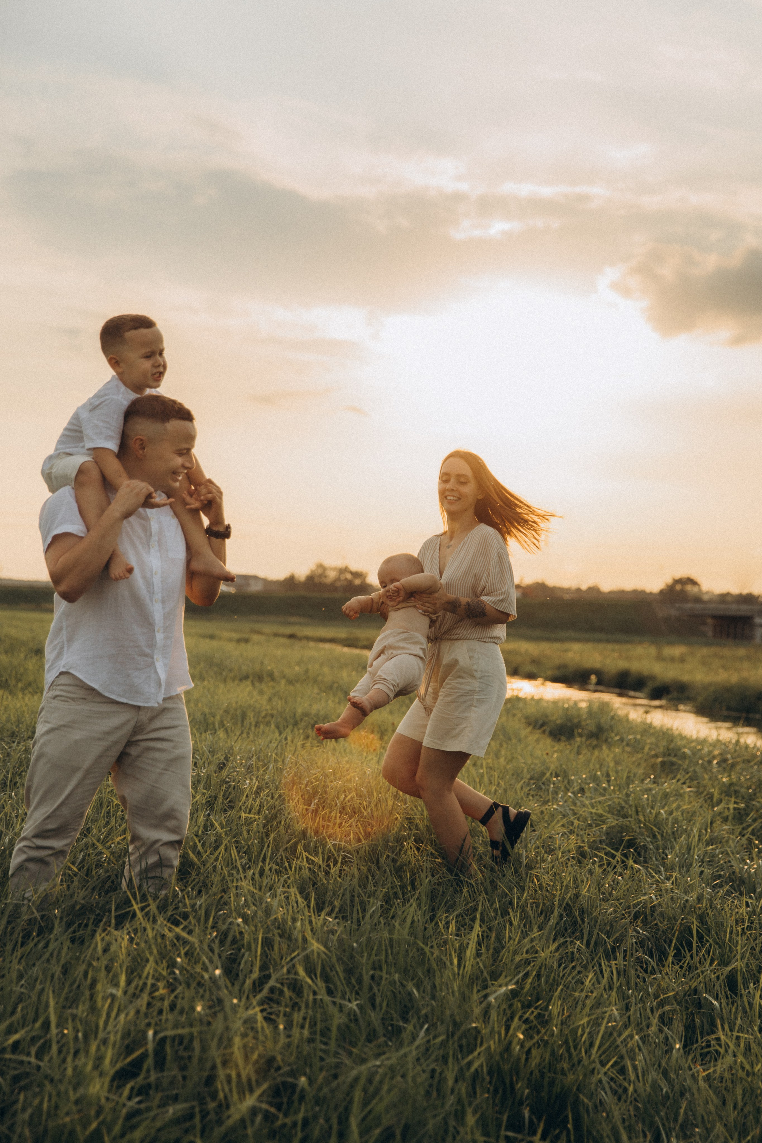 Семейная прогулка. Семейный фотограф в Минске Марина Бургацкая