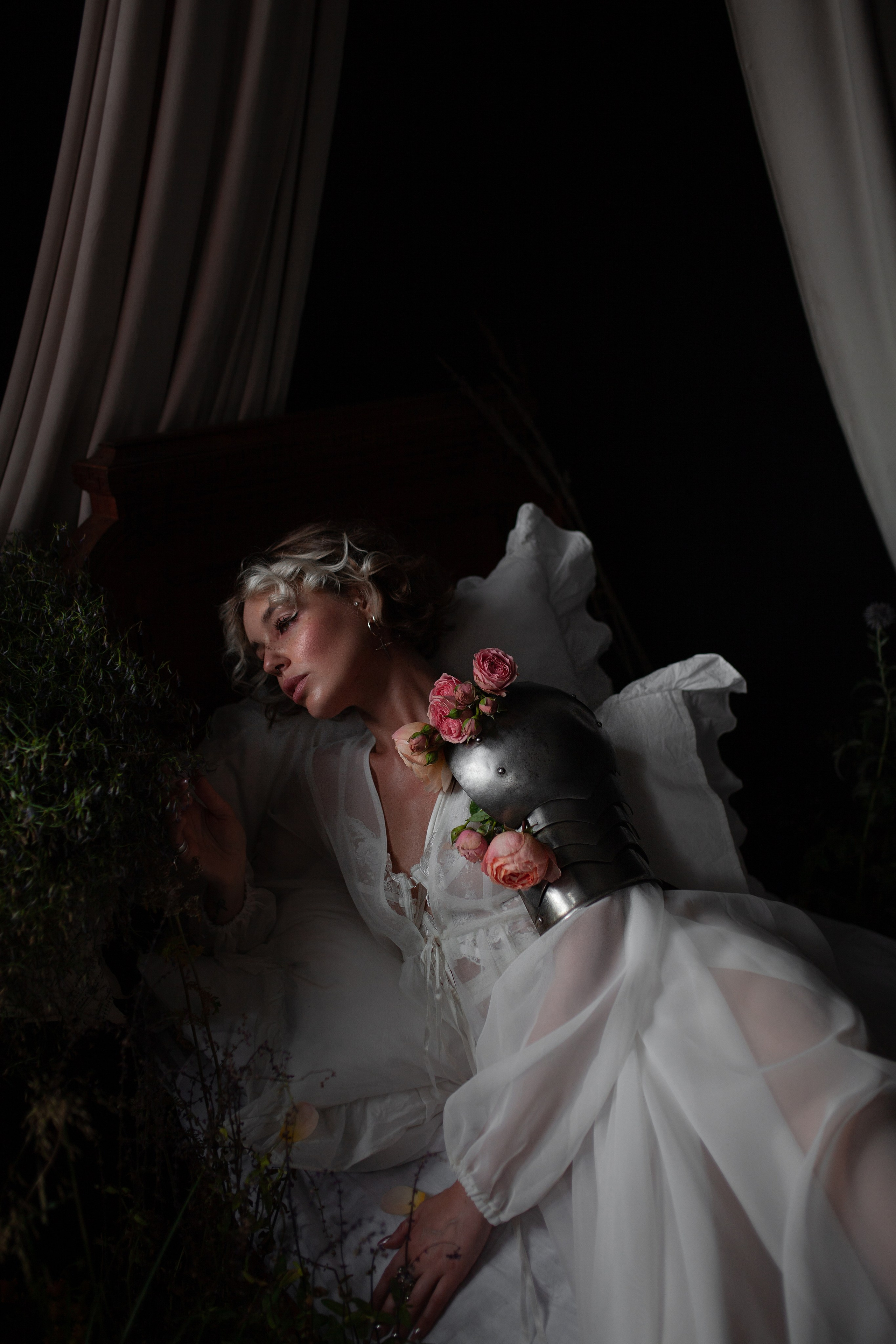 Латный доспех на плечо. Лиза Бродская — фотограф в Москве