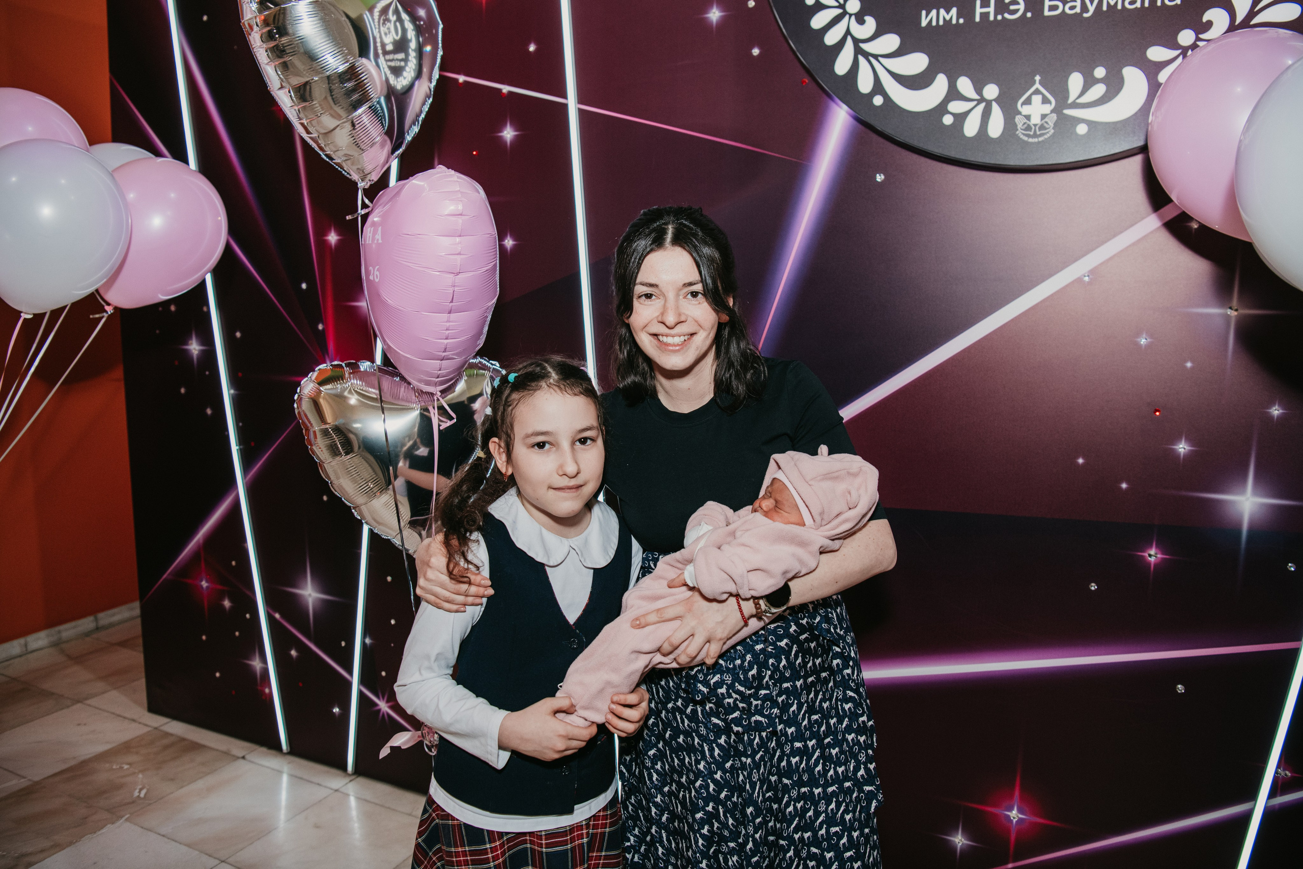 Выписка Дианы. 29 роддом. Фотограф на выписку из роддома в Москве и МО