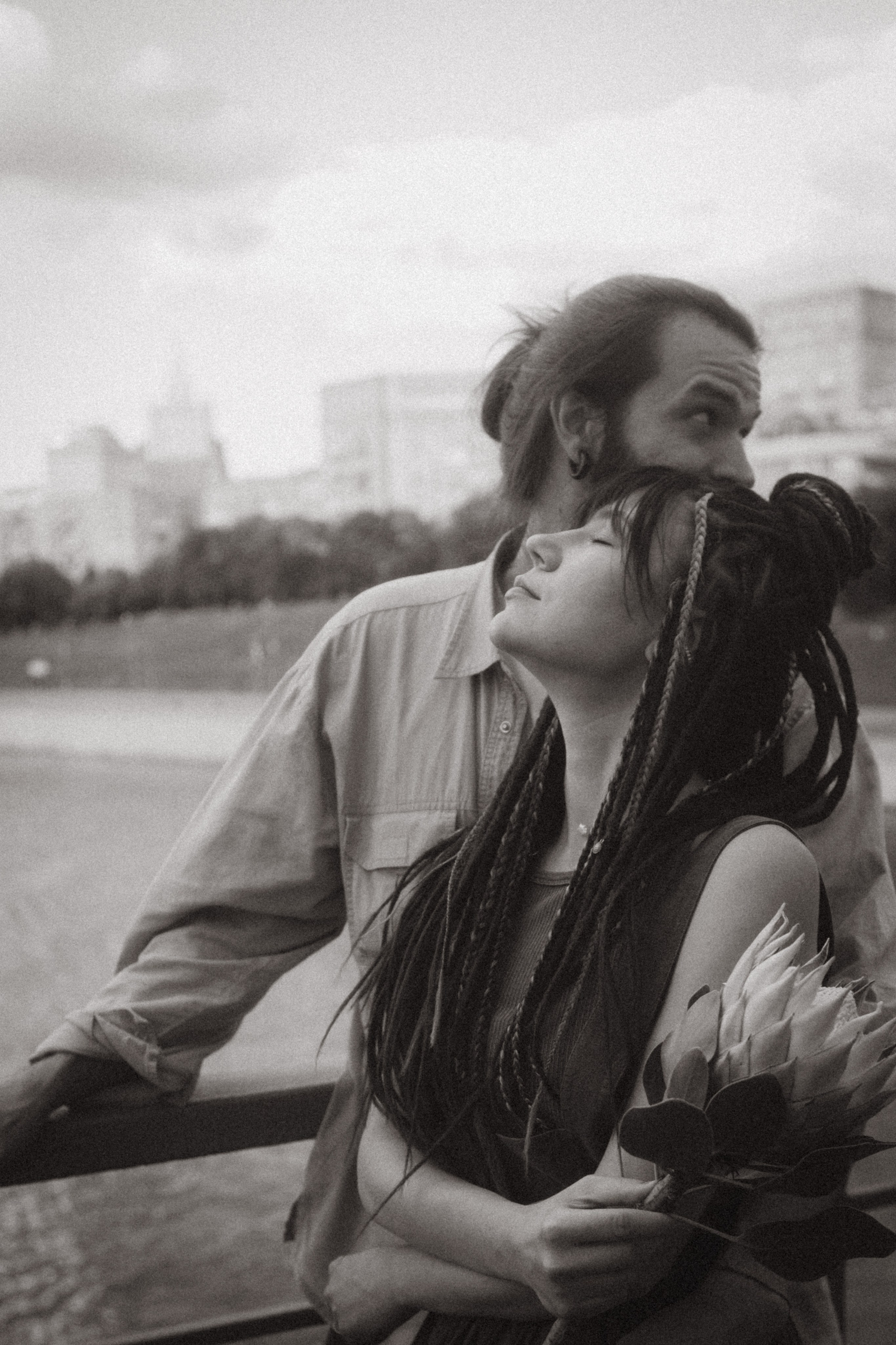 На набережной. Видеограф и фотограф Анна Грачева г. Москва