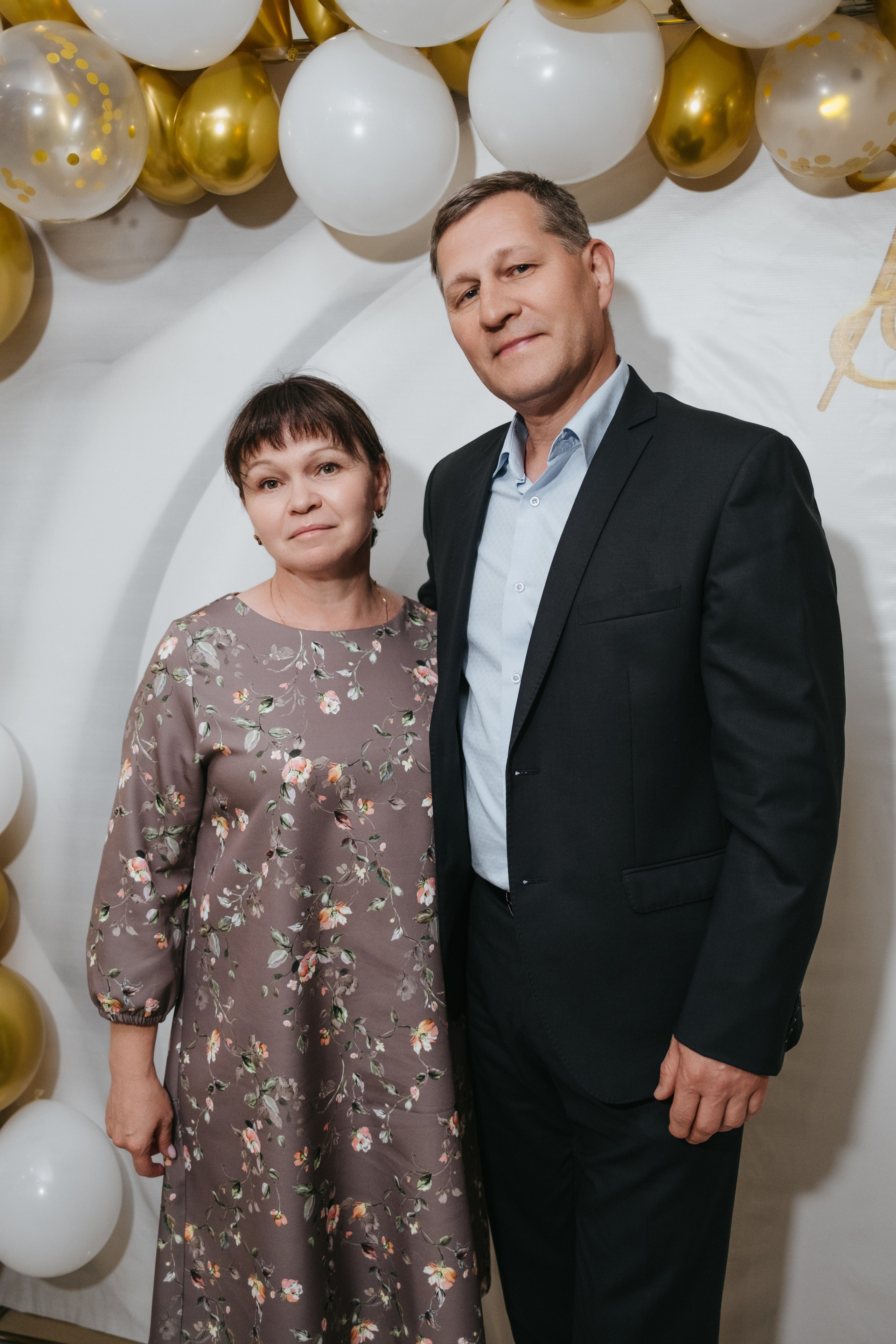 Выпускной 11 класс школы № 30. Свадебный и репортажной фотограф Денис Ожигин в Краснодаре и Краснодарском крае