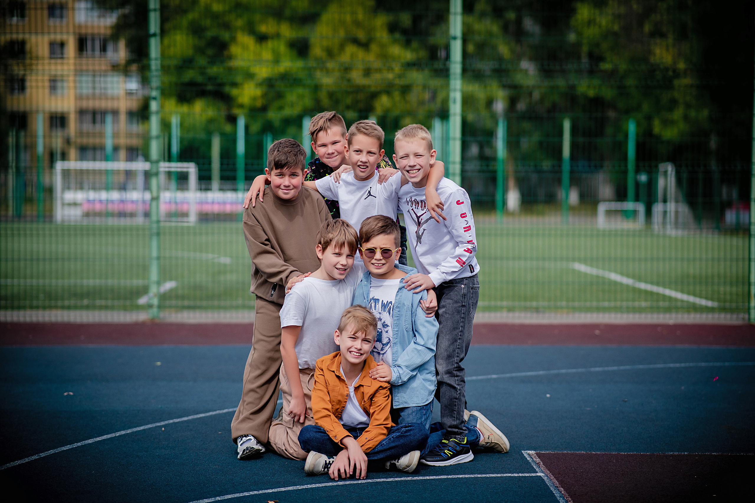 Выпускные (школьные) альбомы (книги) в Ростове-на-Дону. Современные Выпускные Альбомы в Ростове-на-Дону