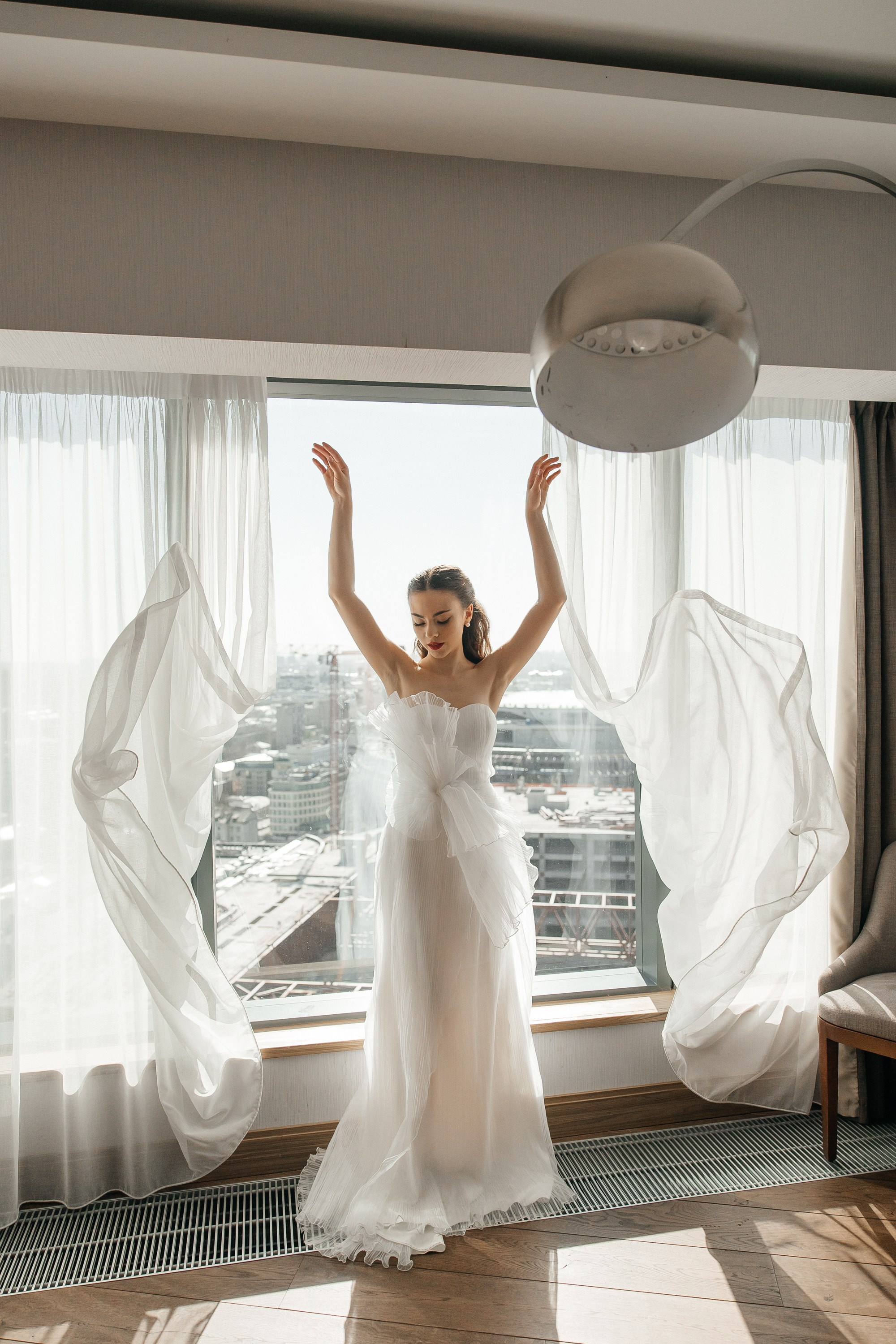 Свадебная фотосессия в&nbsp;отеле Рэдиссон Блу Олимпийский в Москве