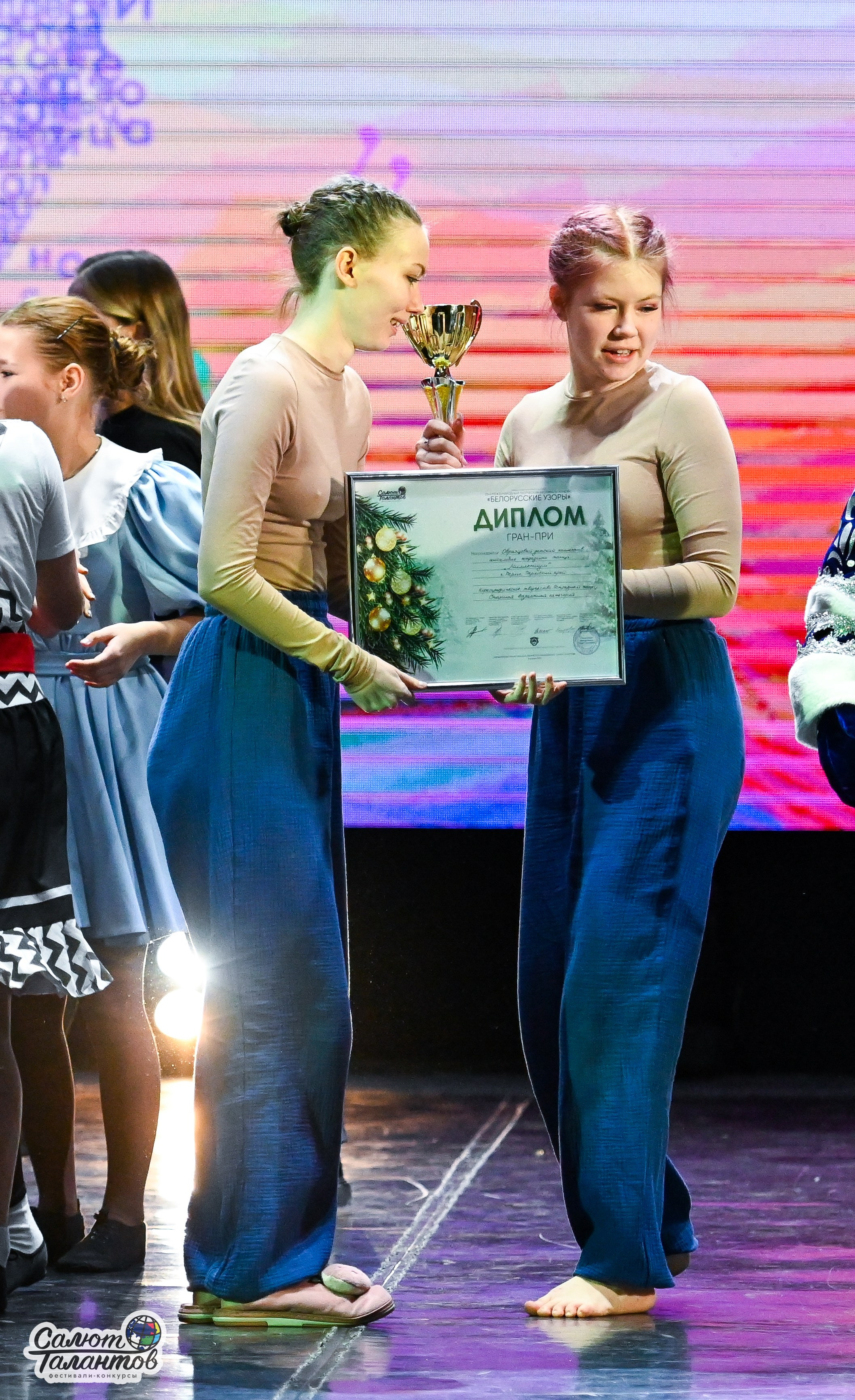 06.01.2025 23-й Международный Фестиваль-Конкурс «Белорусские узоры» г. Минск. Медиастудия Фото Концепт