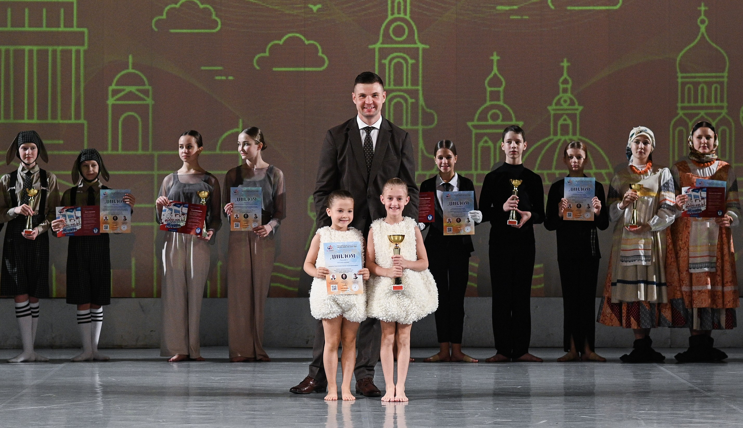 06.10.2024 «АртКомпас» Всероссийский фестиваль талантов «Невские встречи» г. СПБ. Медиастудия Фото Концепт