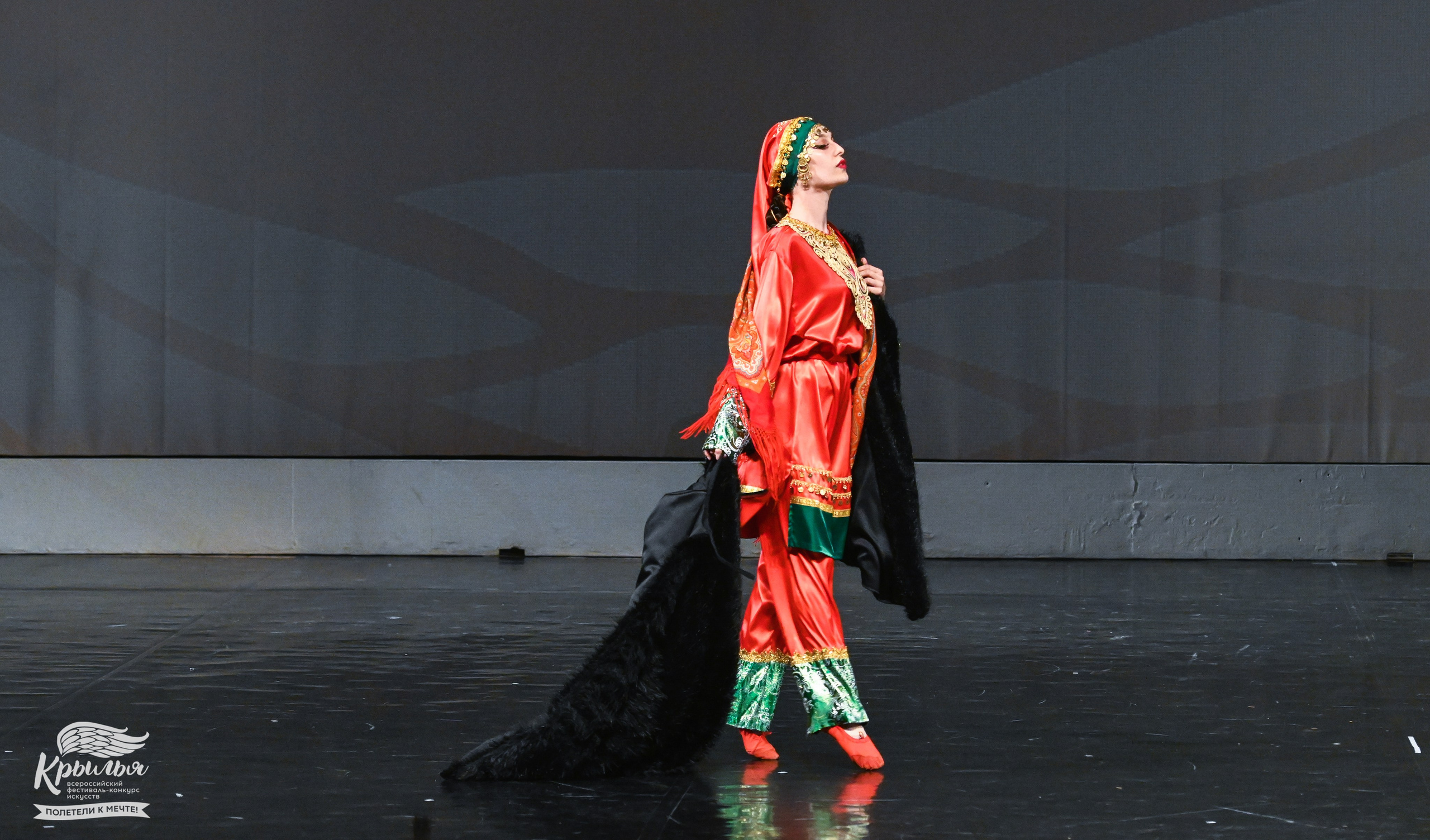 04.06.2025 Всероссийский фестиваль-конкурс искусств «Крылья» г. Санкт- Петербург. Медиастудия Фото Концепт