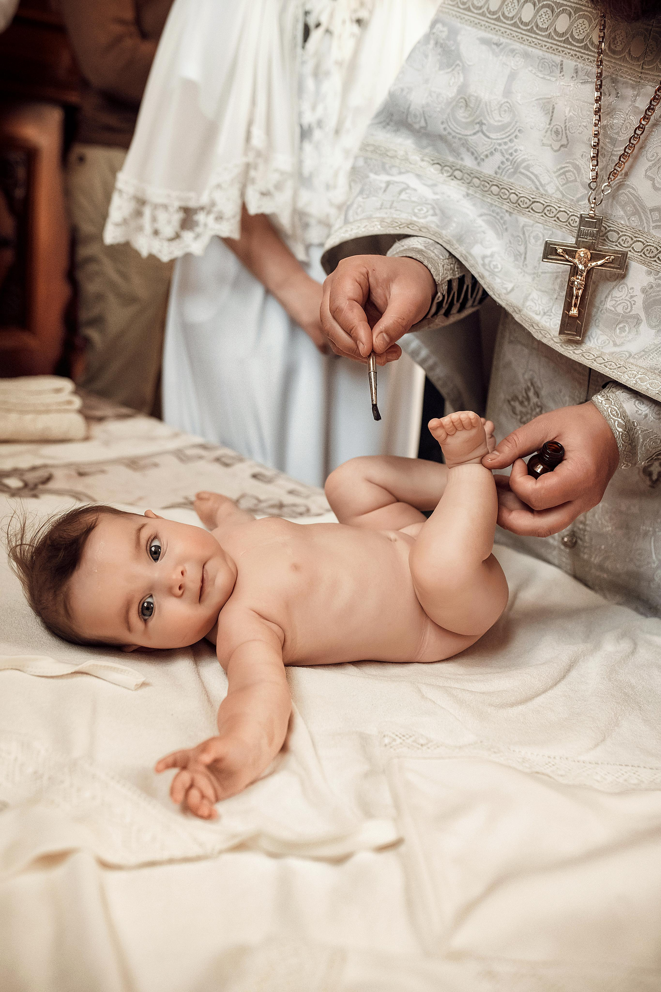 Крещение малышки с Рахманово. Свадебный, семейный и детский фотограф в Москве и области