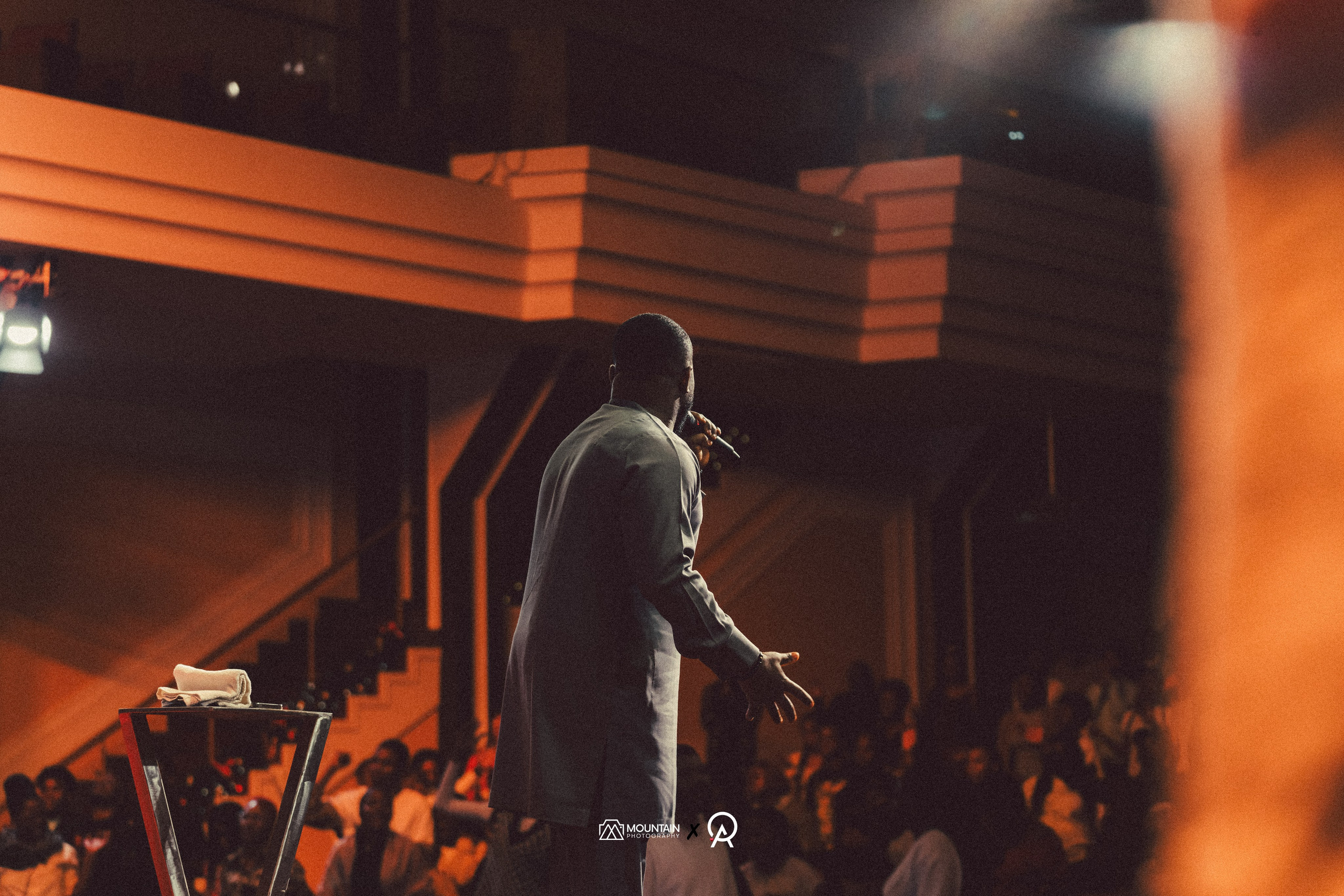 One Audience Gospel concert With Prospa Ochimana. Я занимаюсь событийной, свадебной, товарной, студийной… фотографией