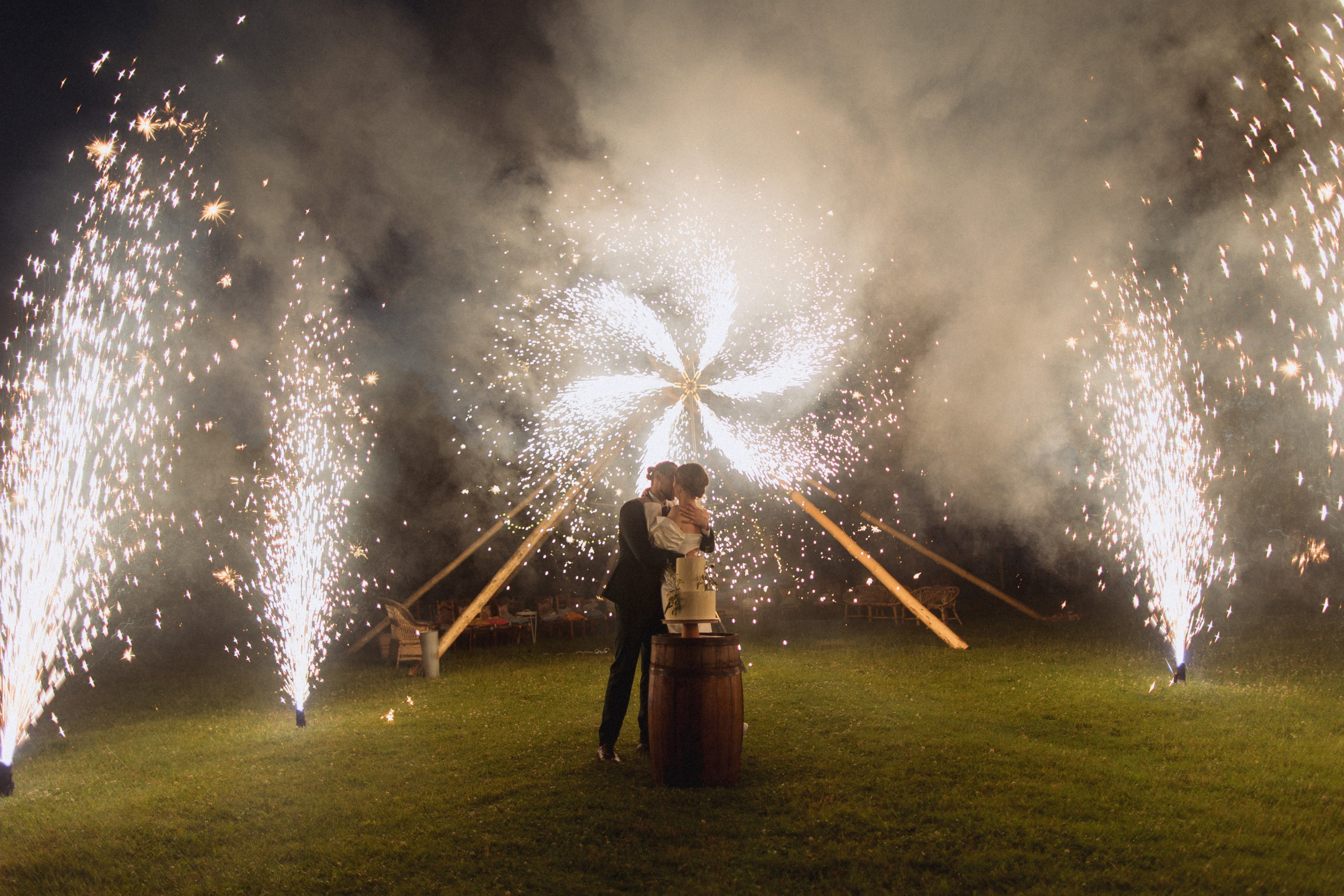 Поляна. VENSKAYA WEDDING & EVENT PLANNER