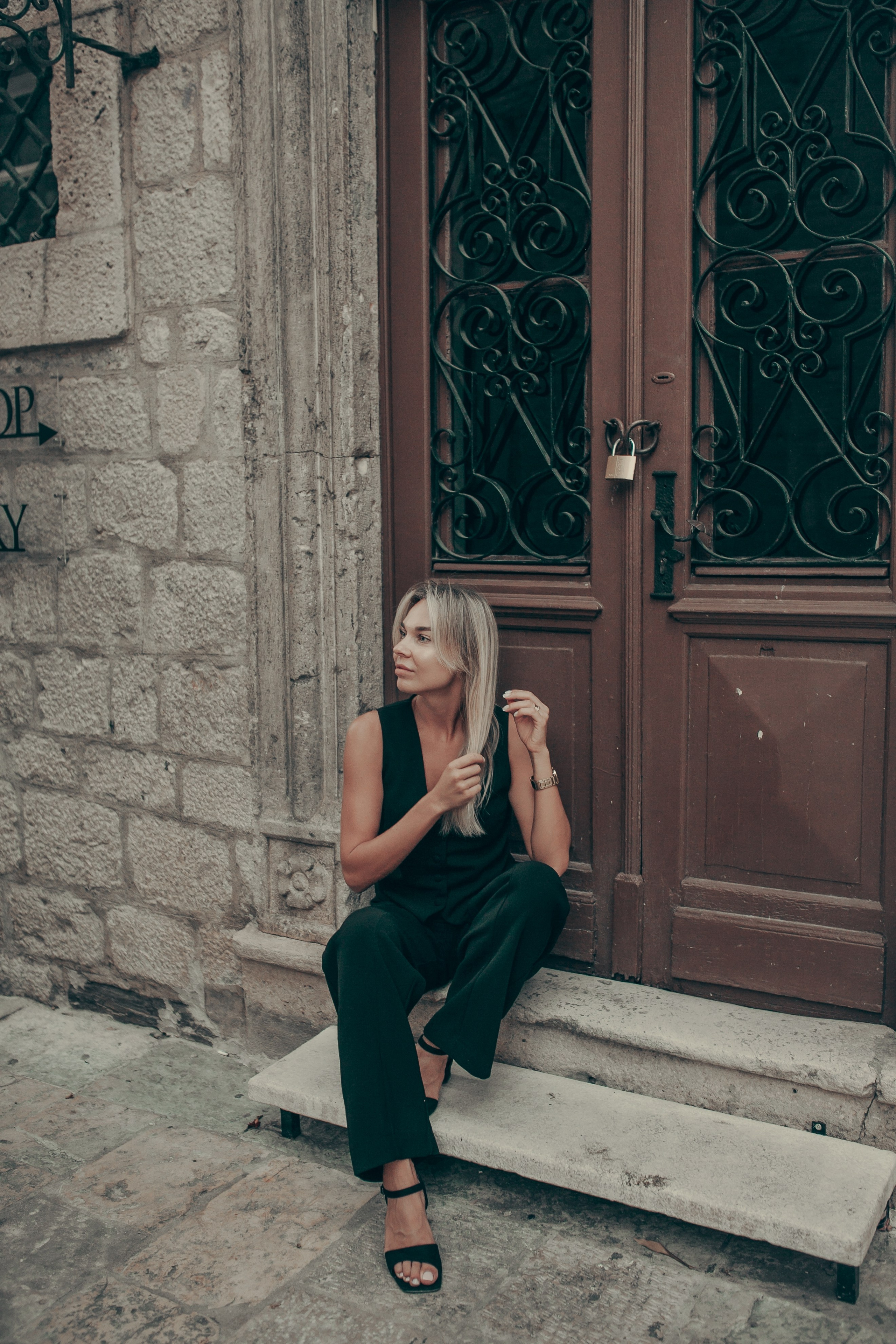 ИРА И КОТОР. Family, Women & Couples Photographer in Budva, Kotor, Herceg Novi, Perast & Coastal Montenegro