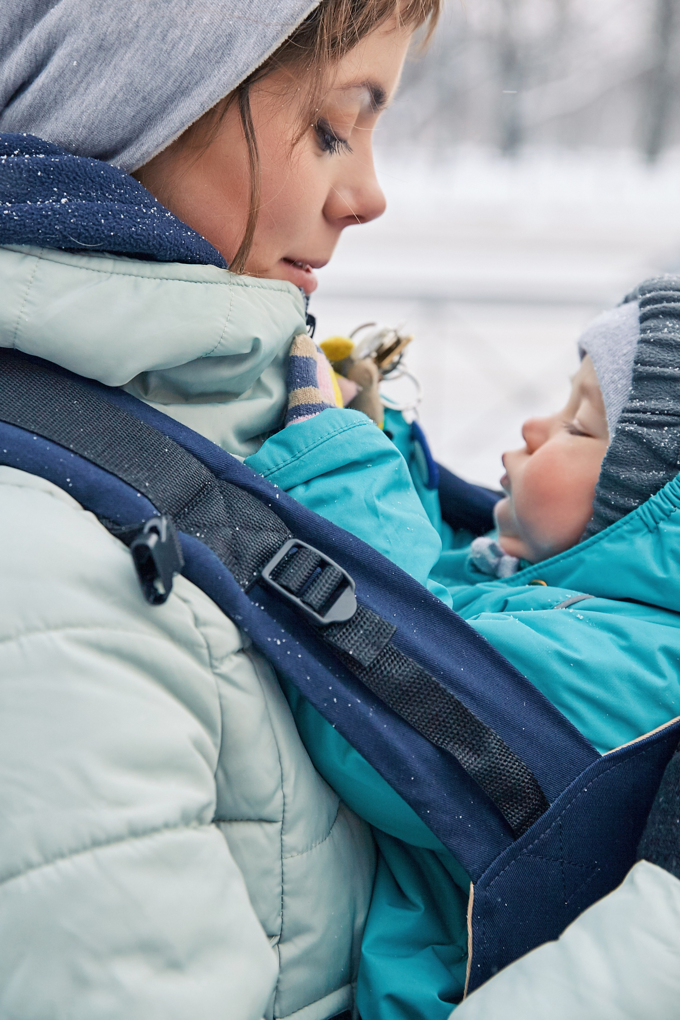 Съемка для бренда эргорюкзаков rumes. Рекламный фотограф Санкт-Петербург Катерина Мишкель