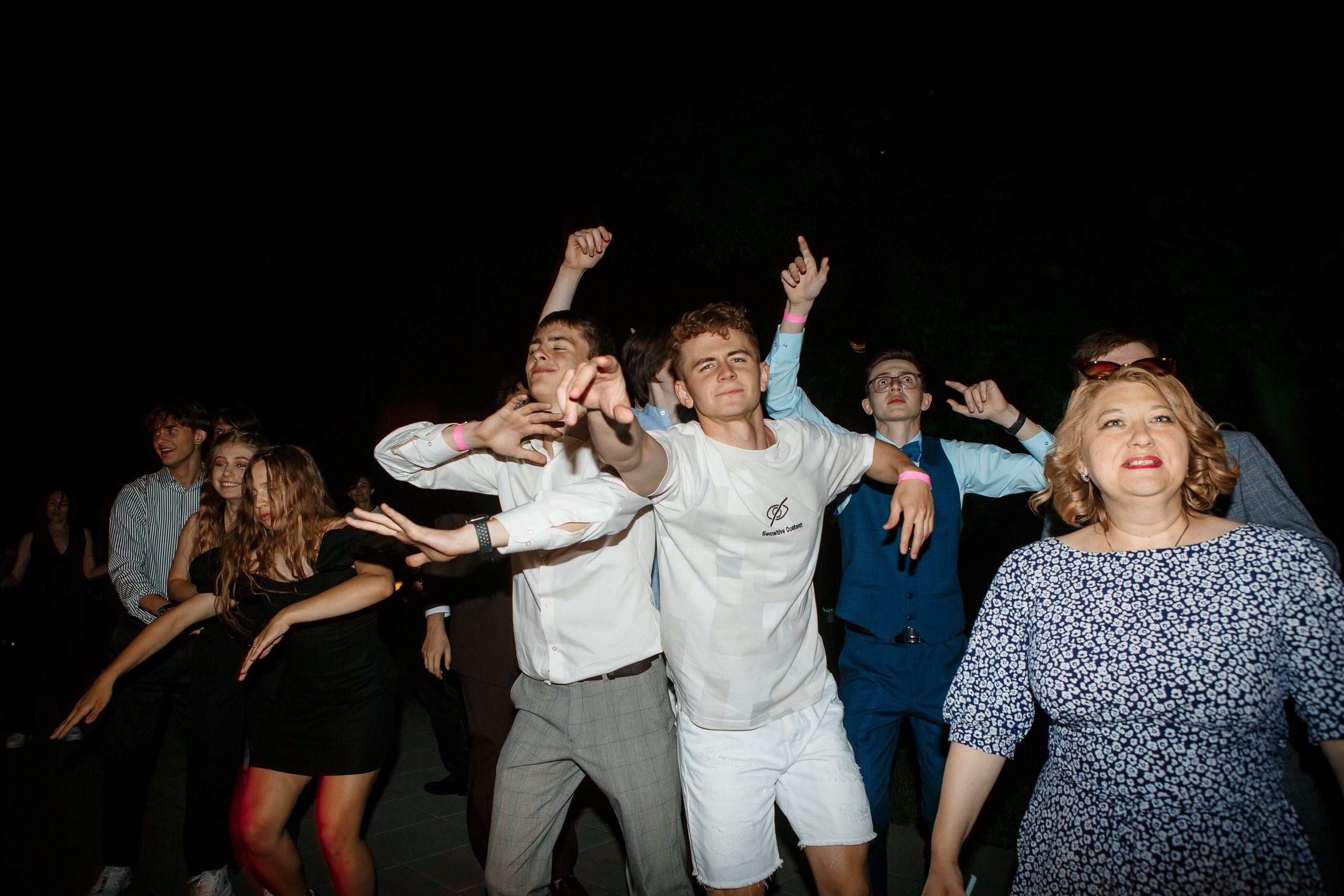 Выпускной Гимназия 12 2024 OpenHouse. Свадебный и портретный Фотограф в Липецке Дмитрий Котюков