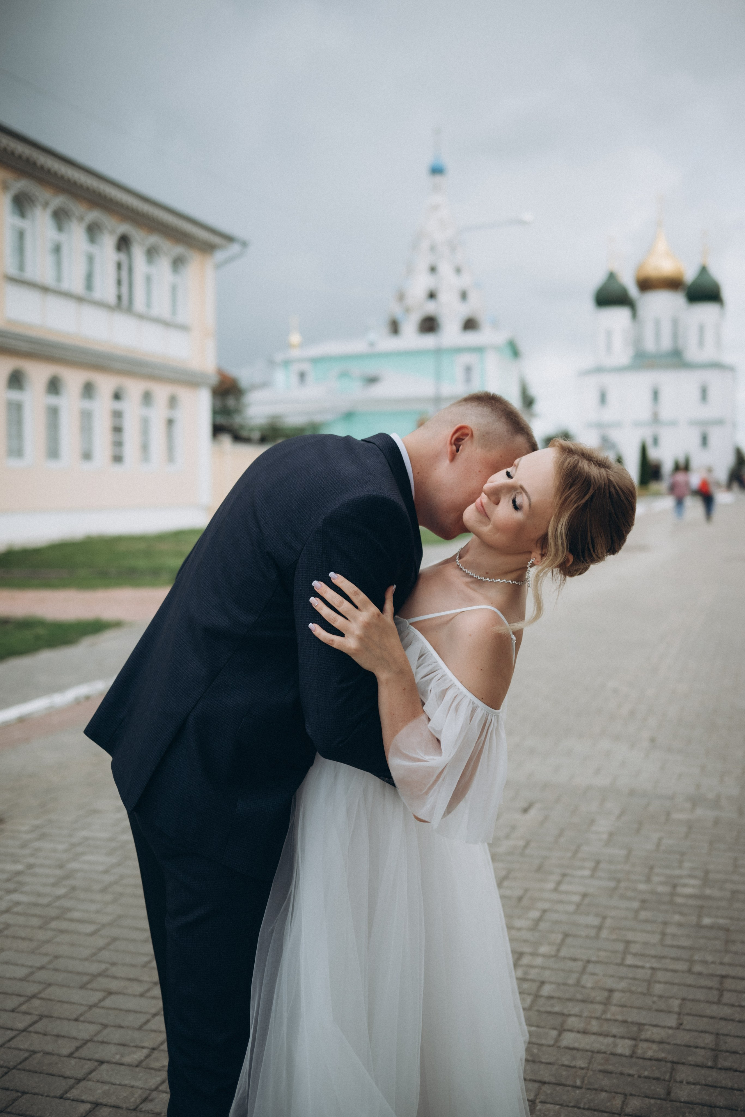 Свадебная фотосессия в Коломне. Индивидуальный, свадебный, и love-story фотограф в Москве